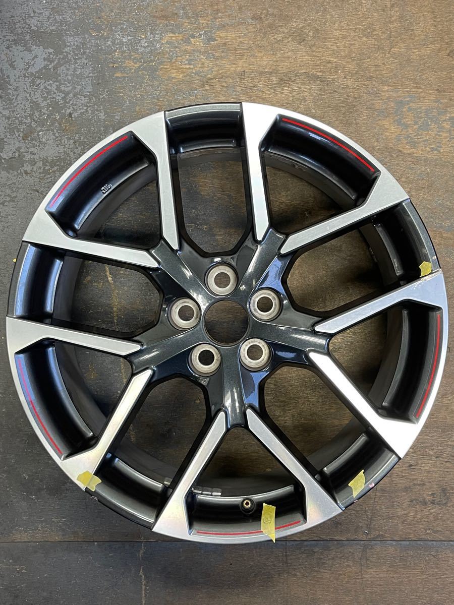 プリウスPHV GR SPORT 純正アルミホイール 中古品 【2】18×7 5J P C D