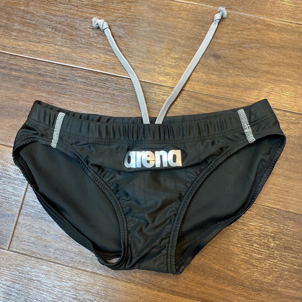 Yahoo!オークション - arena 競パン 競泳水着 メンズ S 型番ARN-6015