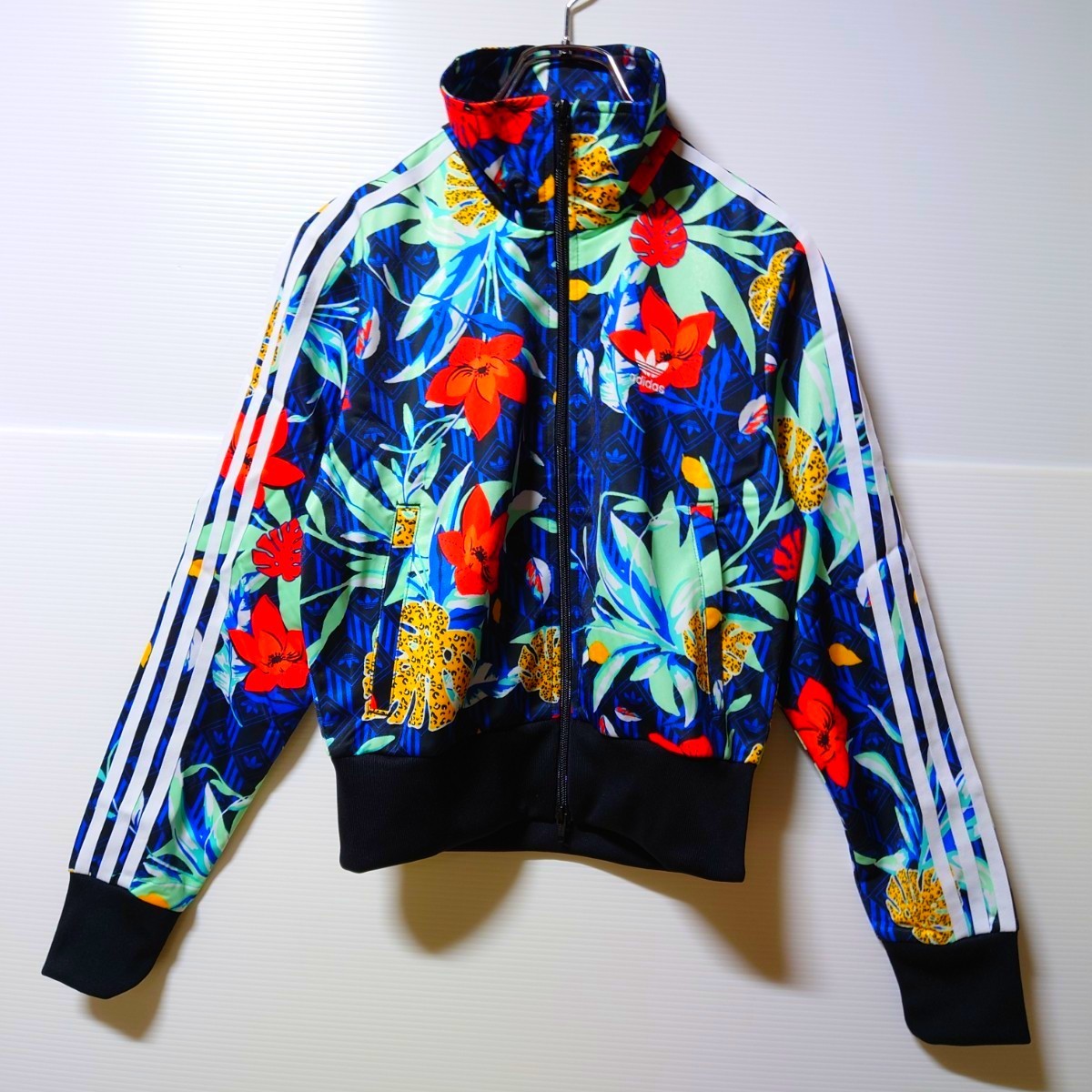 新品未使用】adidas 花柄トラックジャケット ボタニカル柄ジャージ L