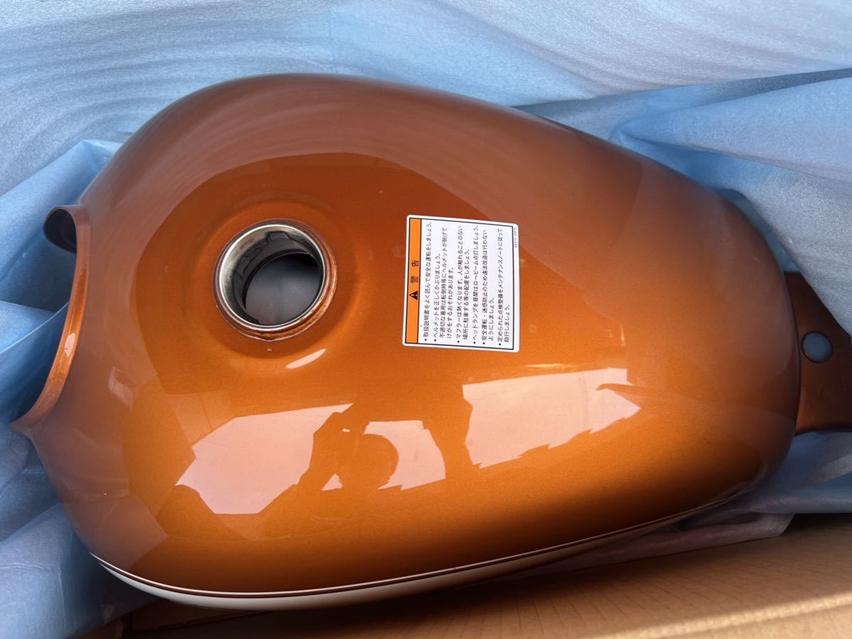 スズキ ST250E ガソリンタンク オレンジ 純正部品番号 44100-26G41-YUK