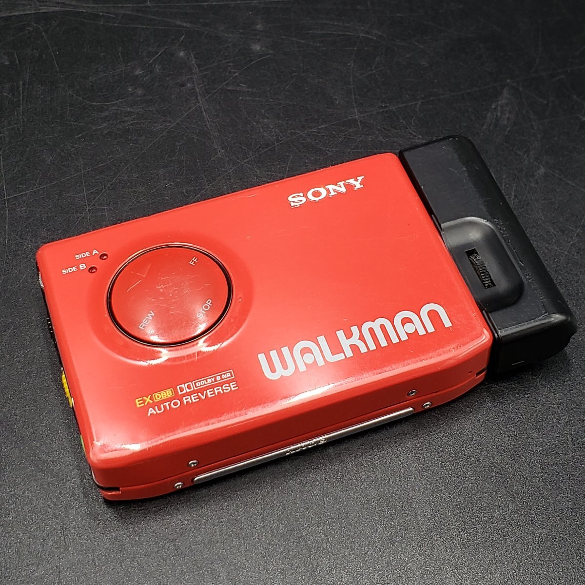 Yahoo!オークション - ジャンク SONY WALKMAN WM-600 レッド 赤 ソニー
