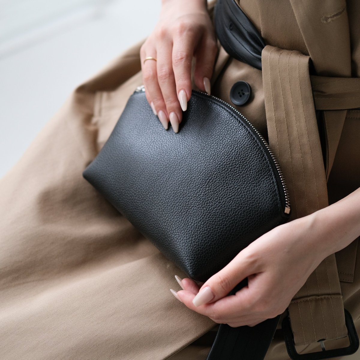 イタリアンレザーポーチ｜aucentic(オーセンティック)