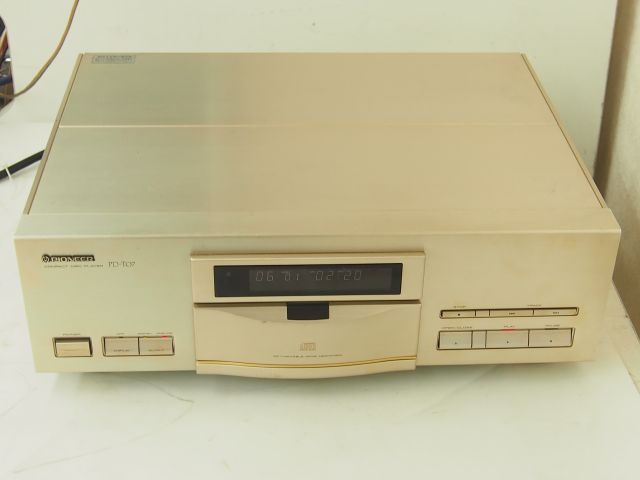 高額買取実施中!!】Pioneer パイオニア CDプレーヤー PD-T07A