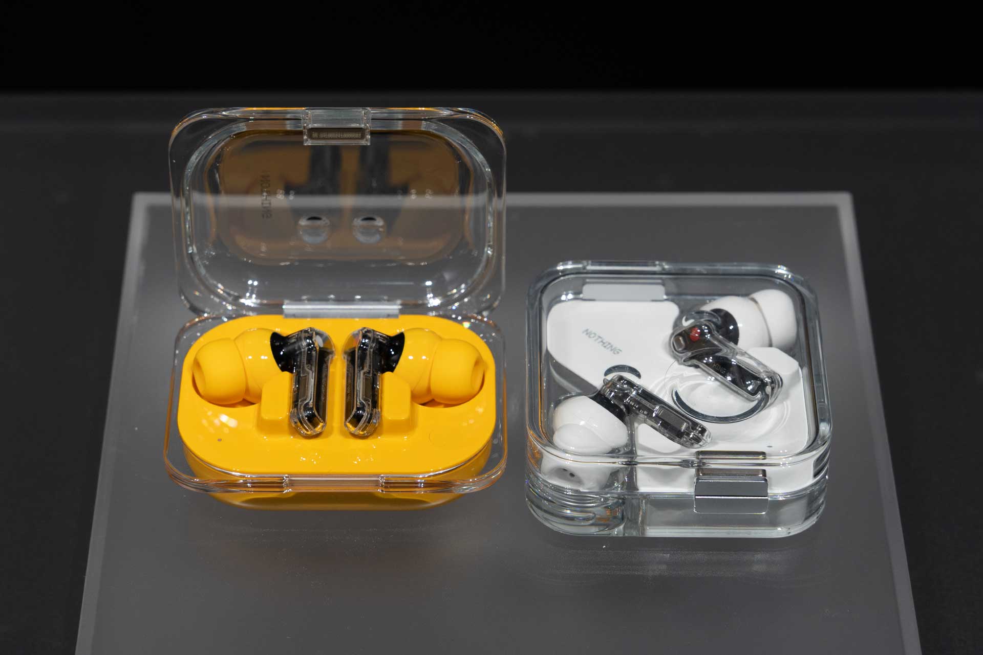 Nothing、LDAC対応のスケルトンイヤフォン「Nothing Ear」。低価格な