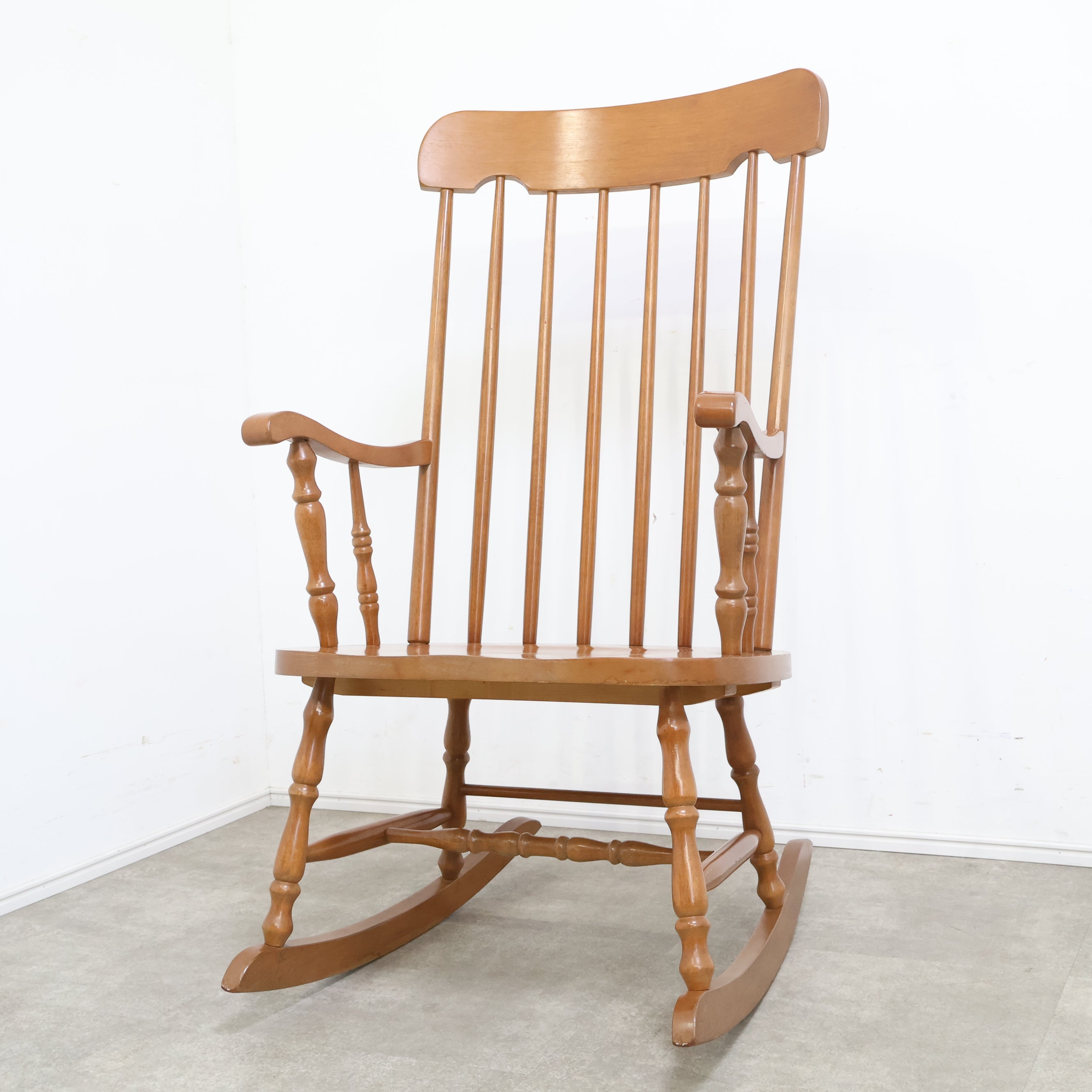 オールドマルニのロッキングチェア – バナルオンラインショップ（BANUL