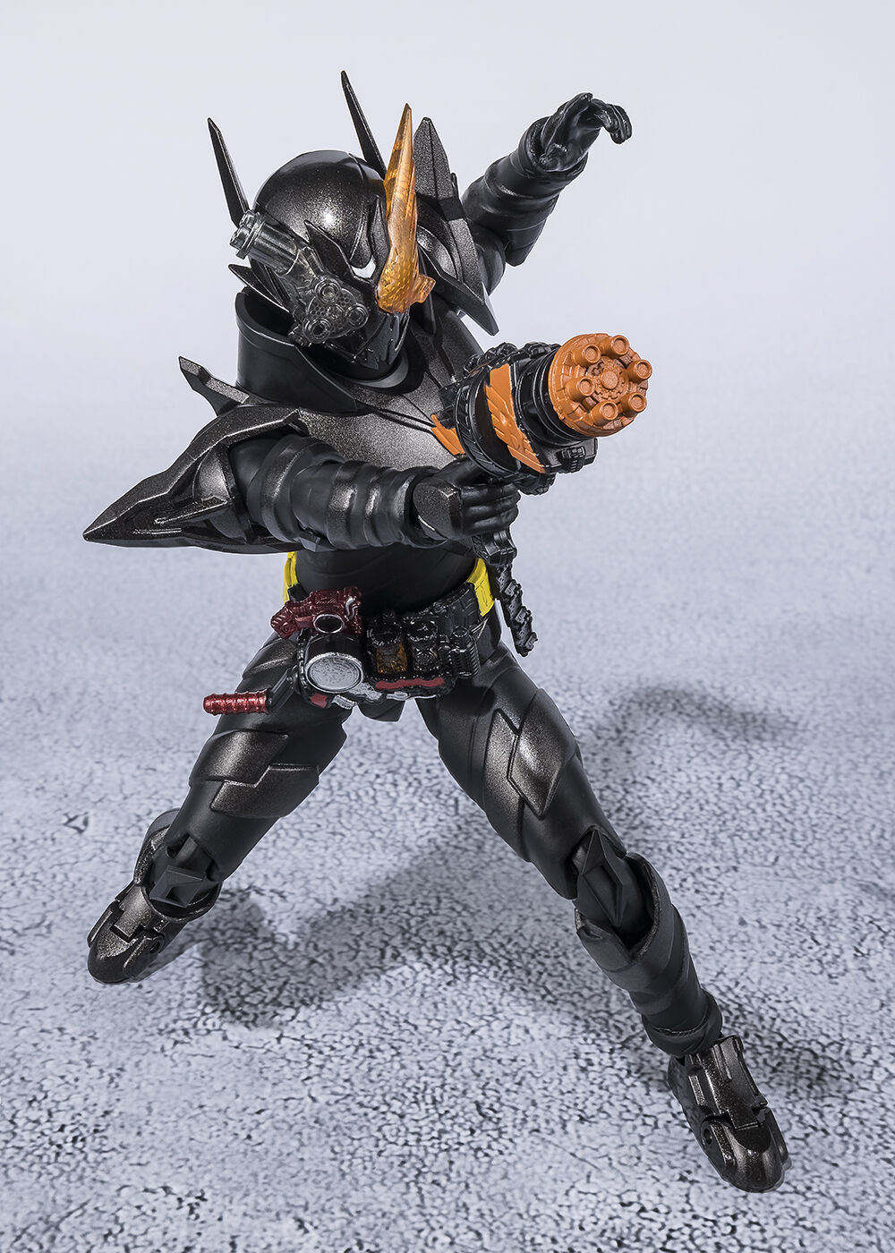 S.H.Figuarts 仮面ライダービルド ラビットタンクハザードフォーム