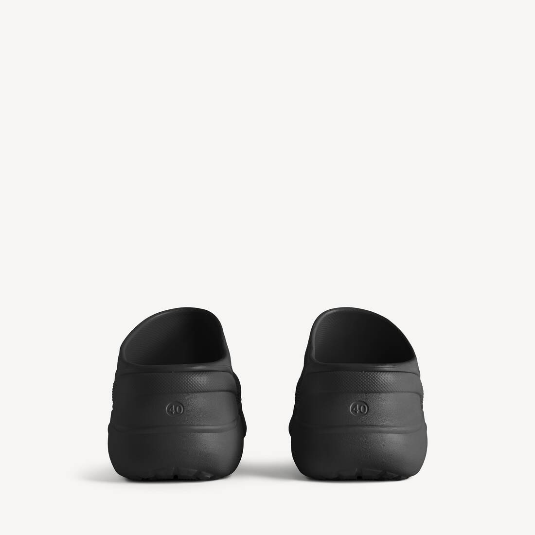 ブラック の ウィメンズ Pool Crocs™ スライドサンダル | Balenciaga