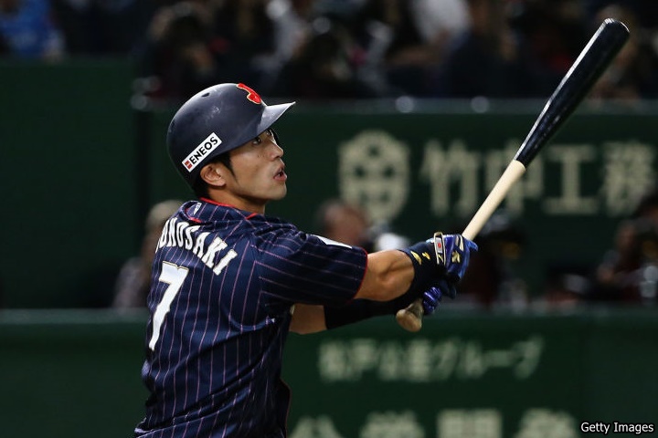 侍ジャパン、外崎の初代表弾で先制！ 西武で今季飛躍、非凡な長打力
