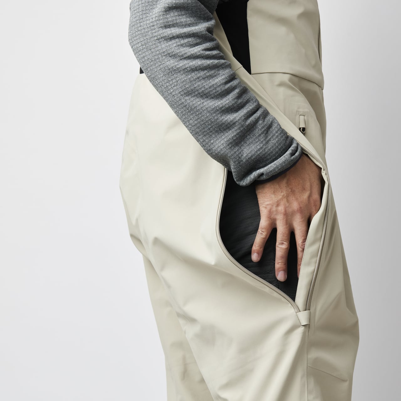 2024-2025 // GENTLE BIB PANTS | unfudge ONLINE STORE
