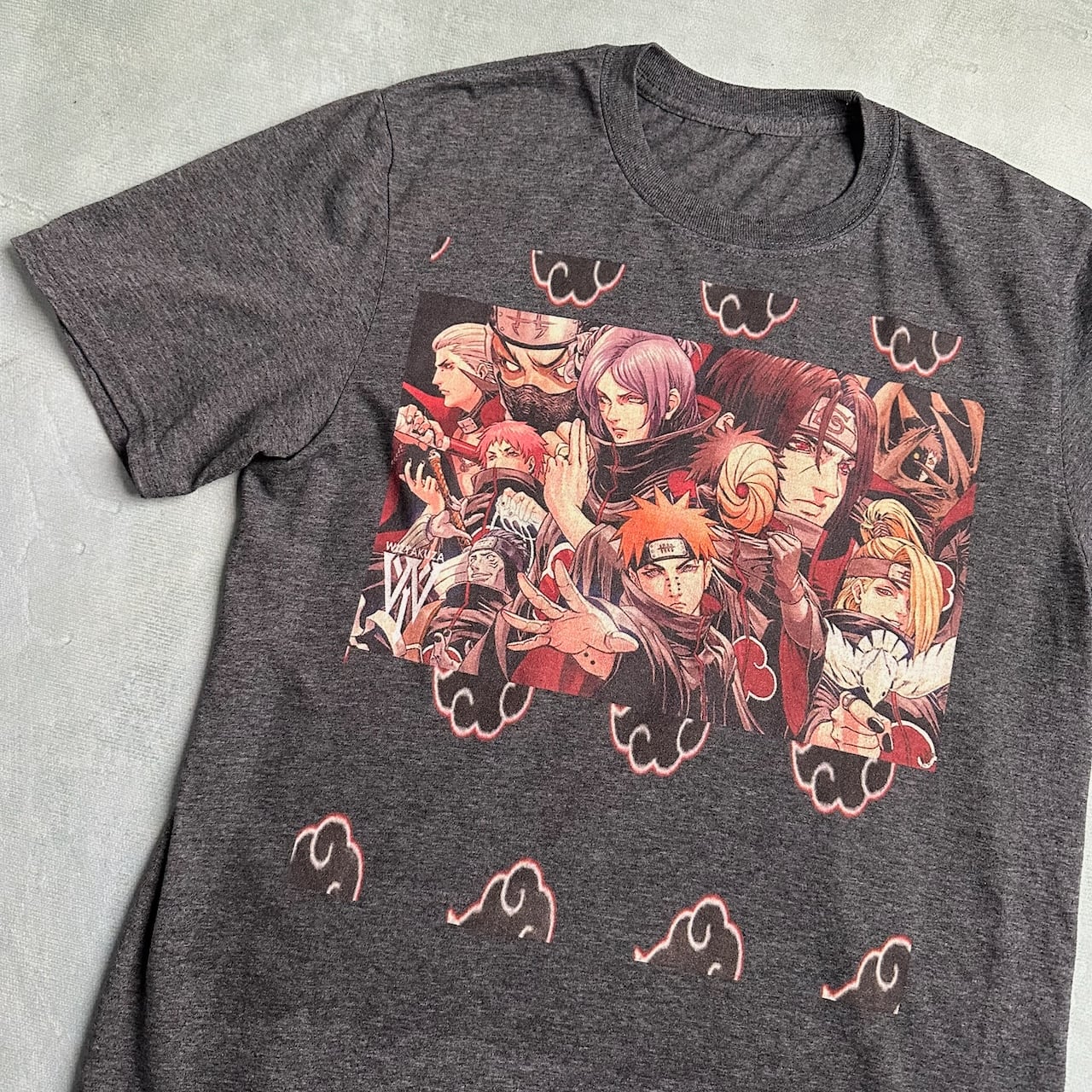 NARUTO 暁 アニメTシャツ ダークグレー | RUFFY