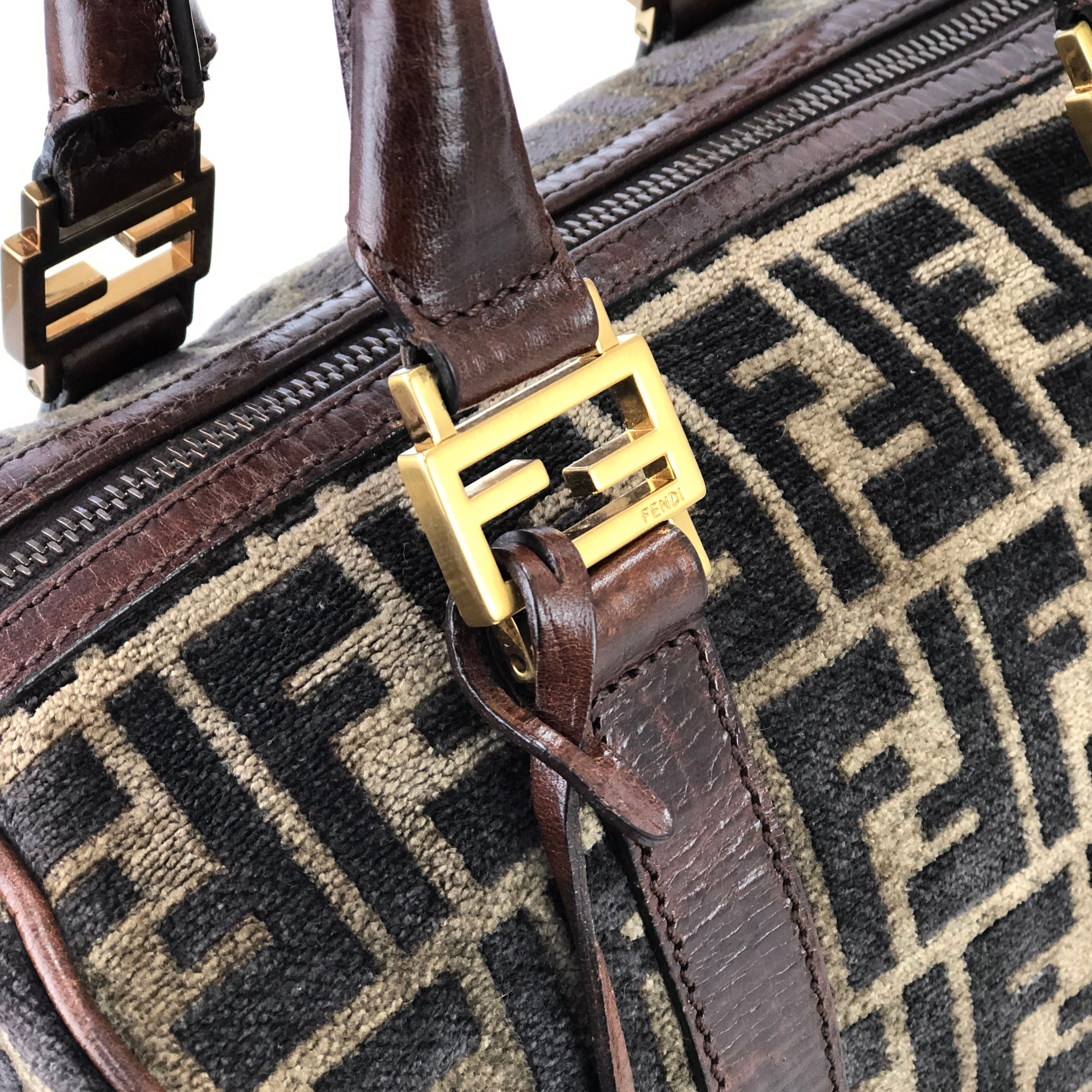FENDI フェンディ ズッカ カデナ ベロア×レザー ミニボストン