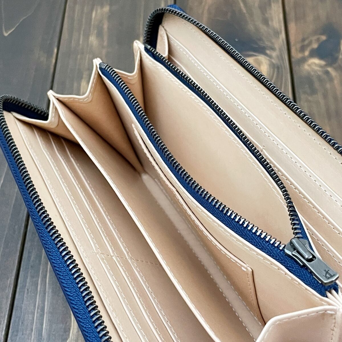 ROCADO ロカド シェルコードバン 長財布 ブルー | CUERO DELICADO