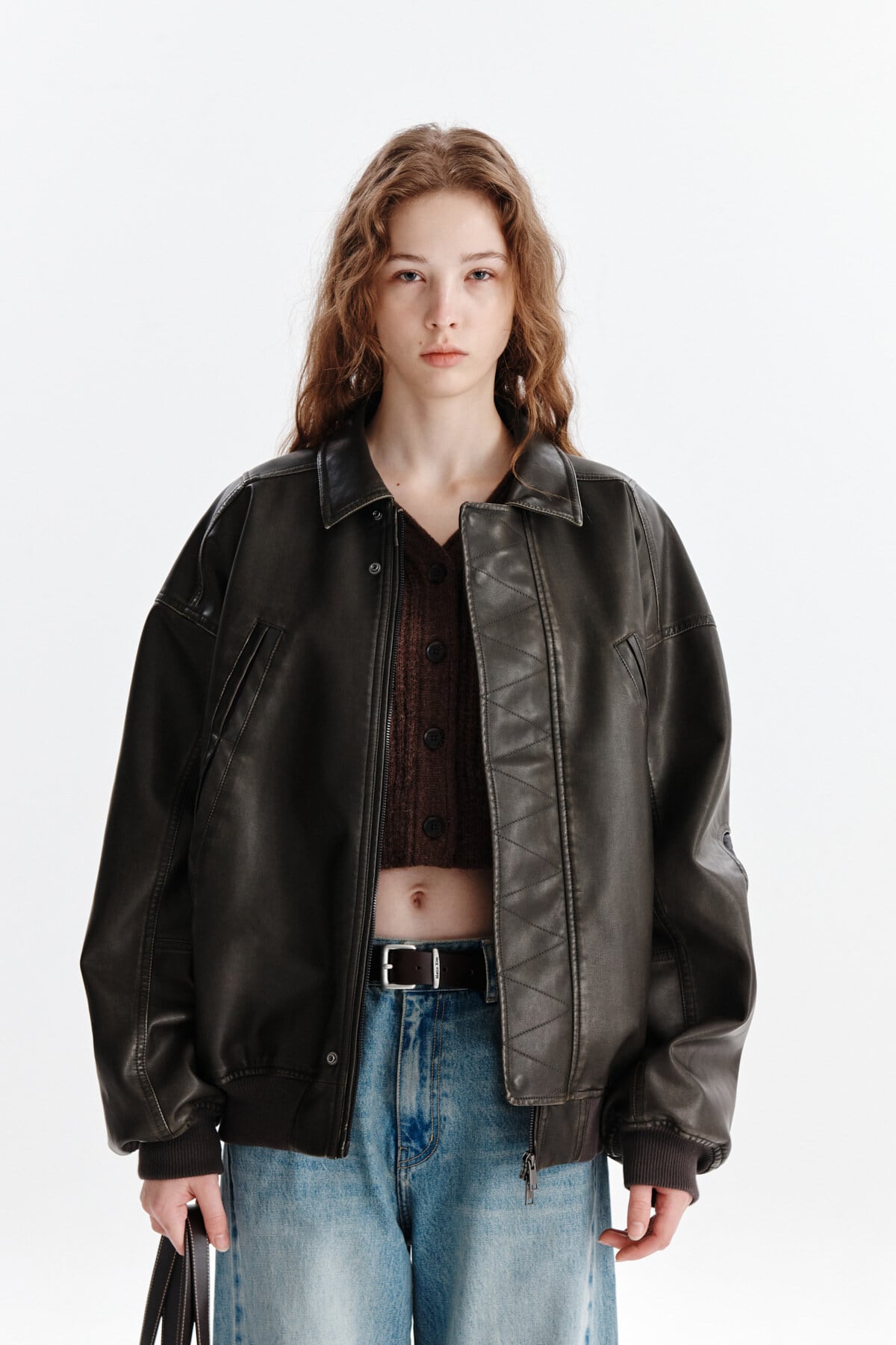 Matin Kim] BACK PRINTING WASHED LEATHER JUMPER IN KHAKI BROWN 正規