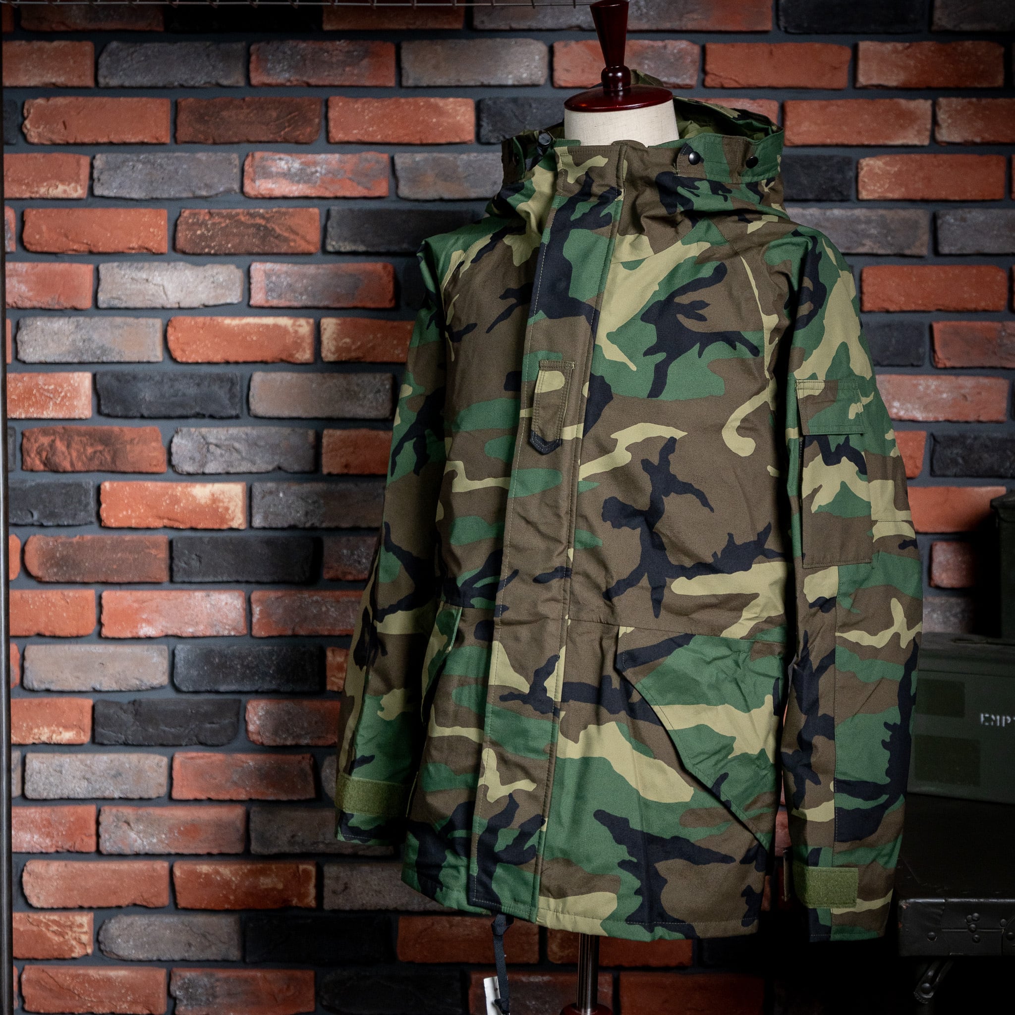 DEADSTOCK】