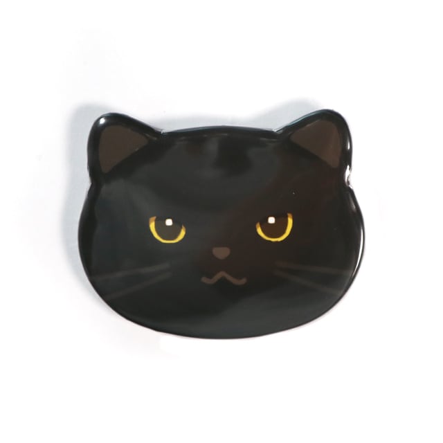 クロネコの缶バッジ（猫型－黒猫） | 大判ネコの猫グッズ通販サイト