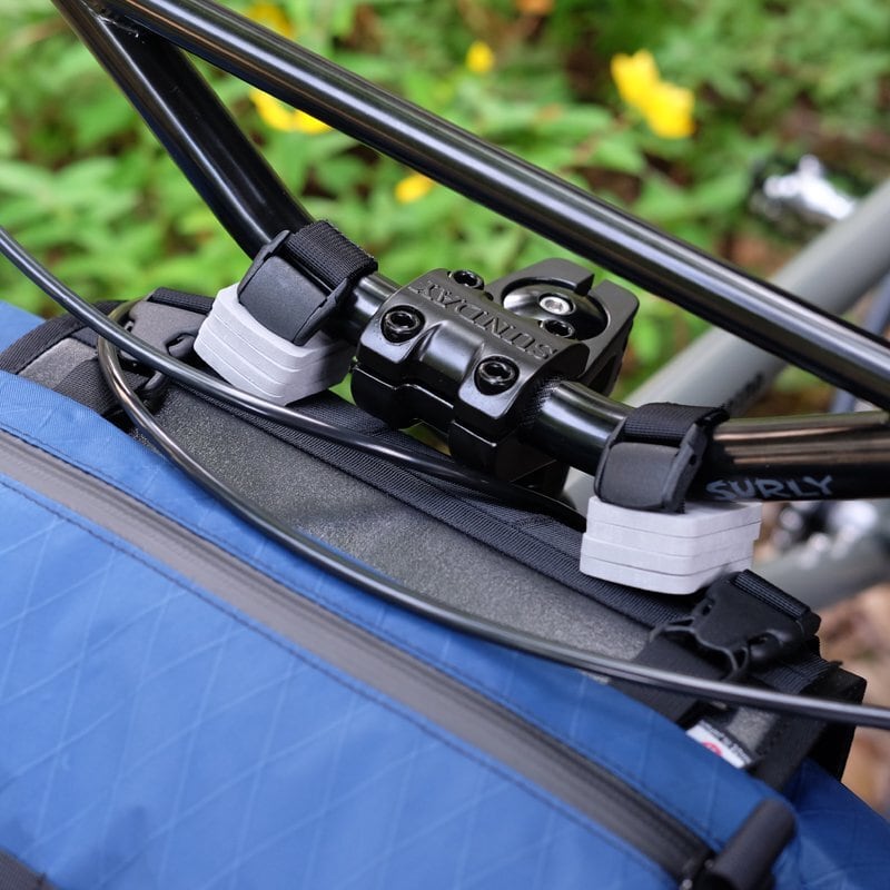 FAIRWEATHER】HANDLEBAR BAG + (X-PAC/COYOTE) | Humhumhug Online Shop
