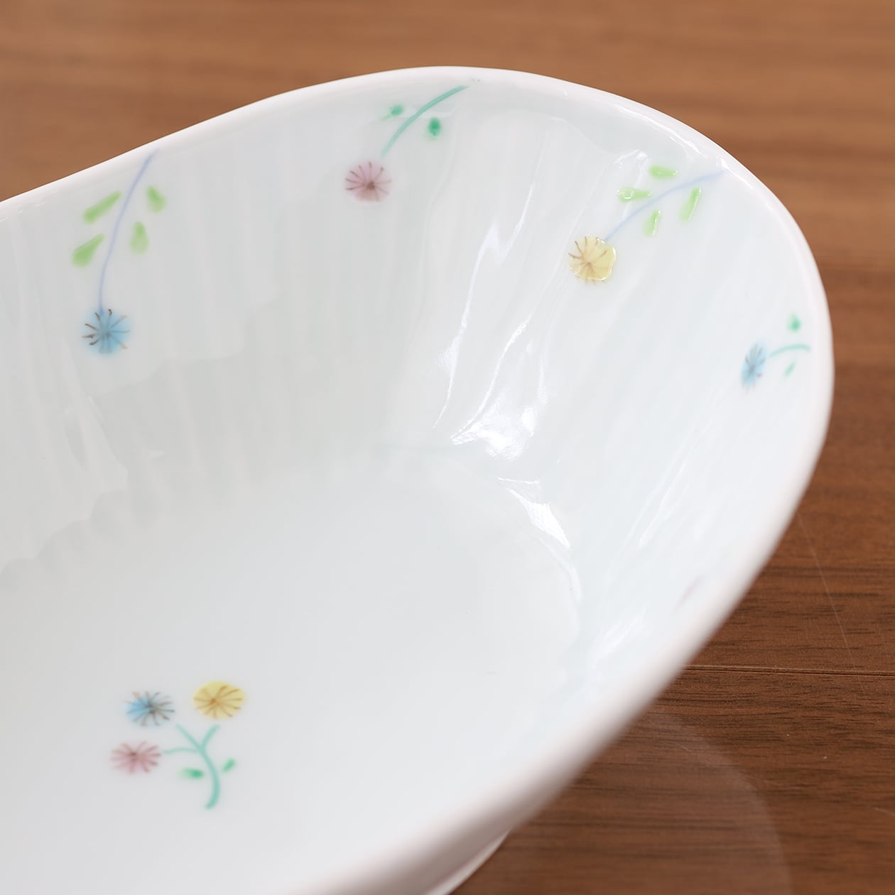 うつわ藍水 ｜ 楕円鉢 丸小花（2色）No,1 水色 / No,2 オレンジ