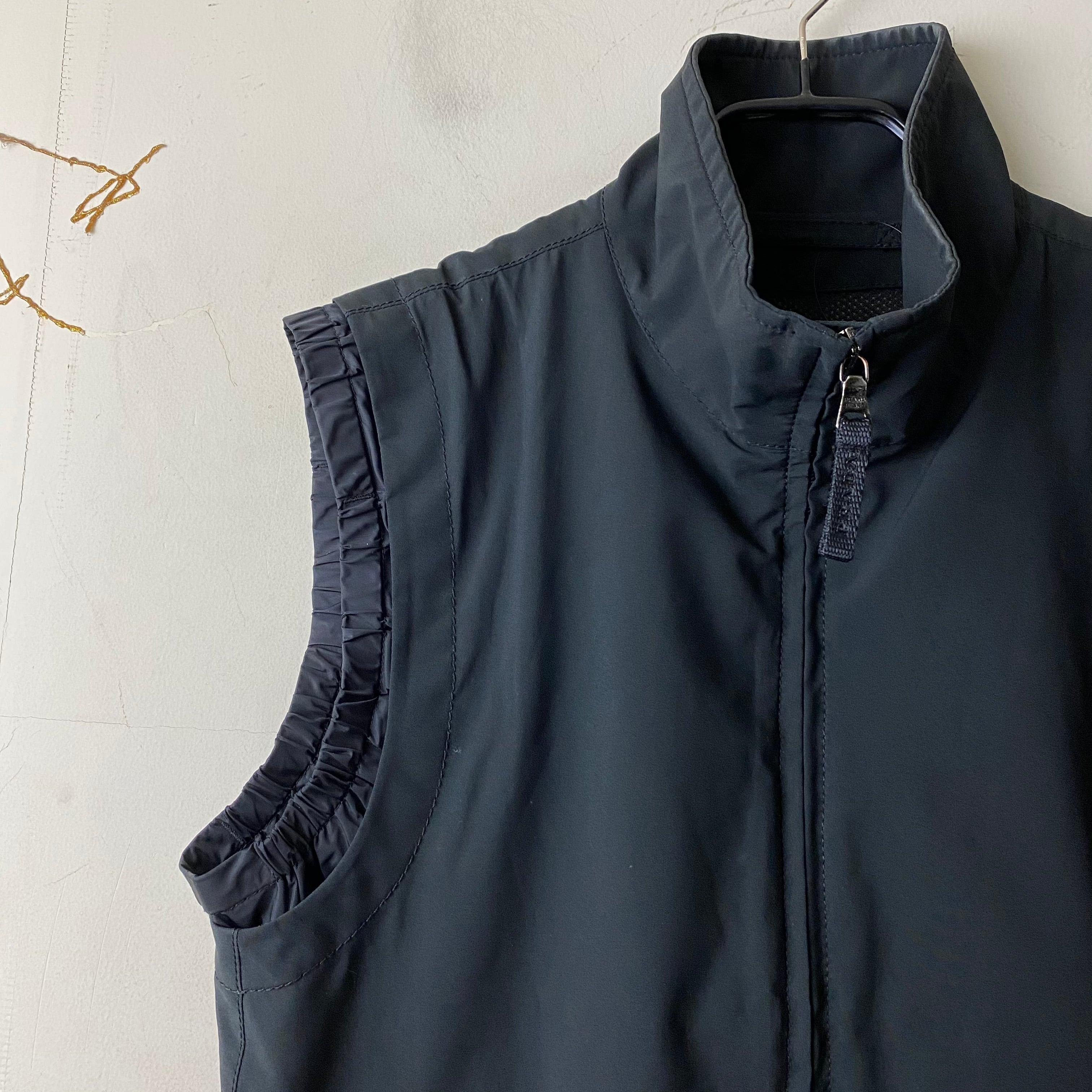 PRADA SPORT black nylon vest | NOIR ONLINE