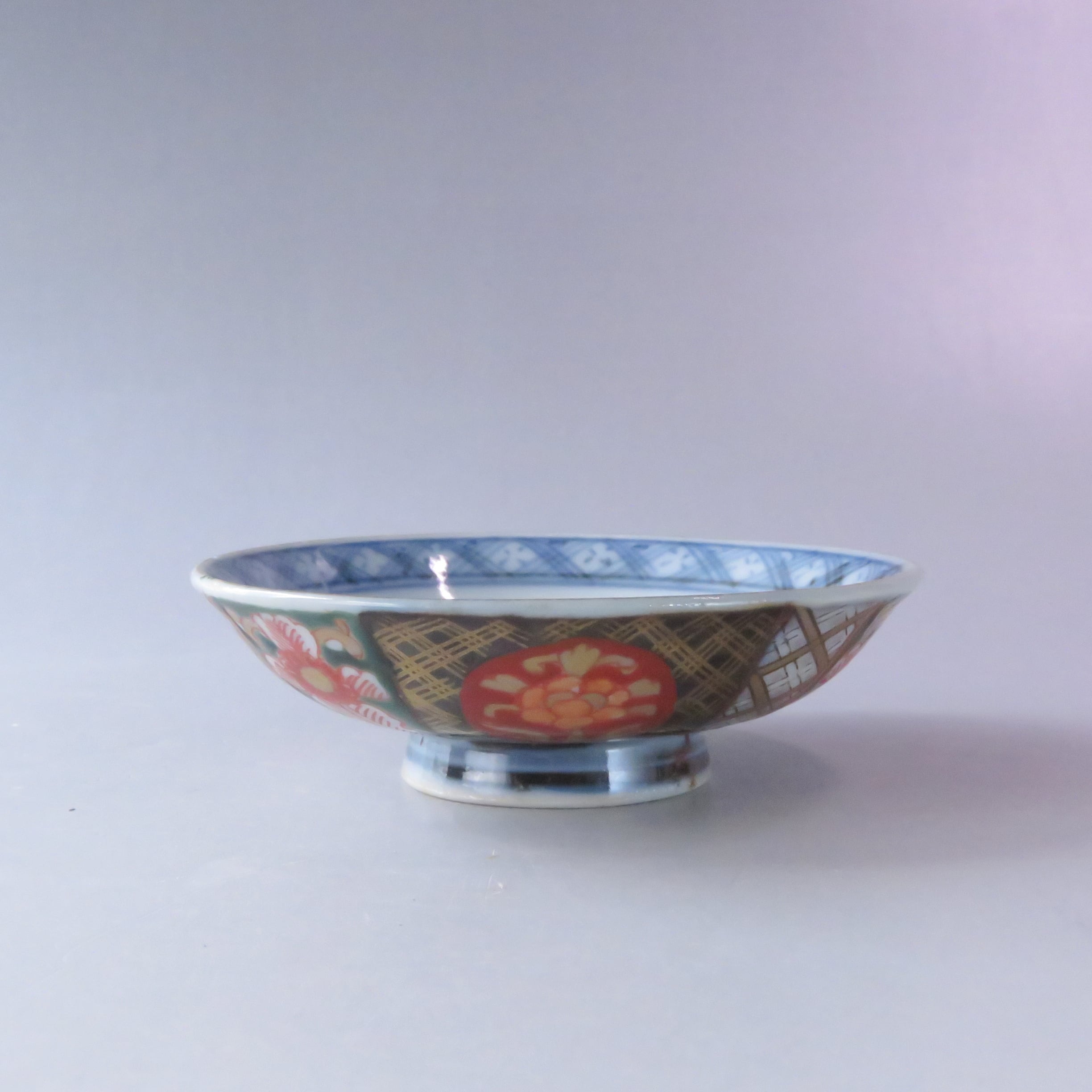 伊万里 色絵金彩 牡丹に蝙蝠文 見立て蓋碗 1客 江戸後期(1800年)頃