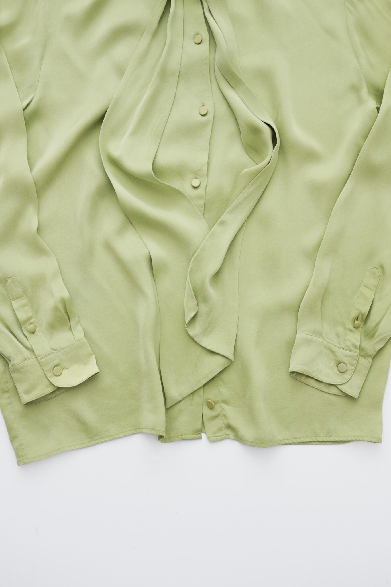 94-04] “GUCCI” Silk Tie-Neck Uniform Blouse（Designe by Tom Ford