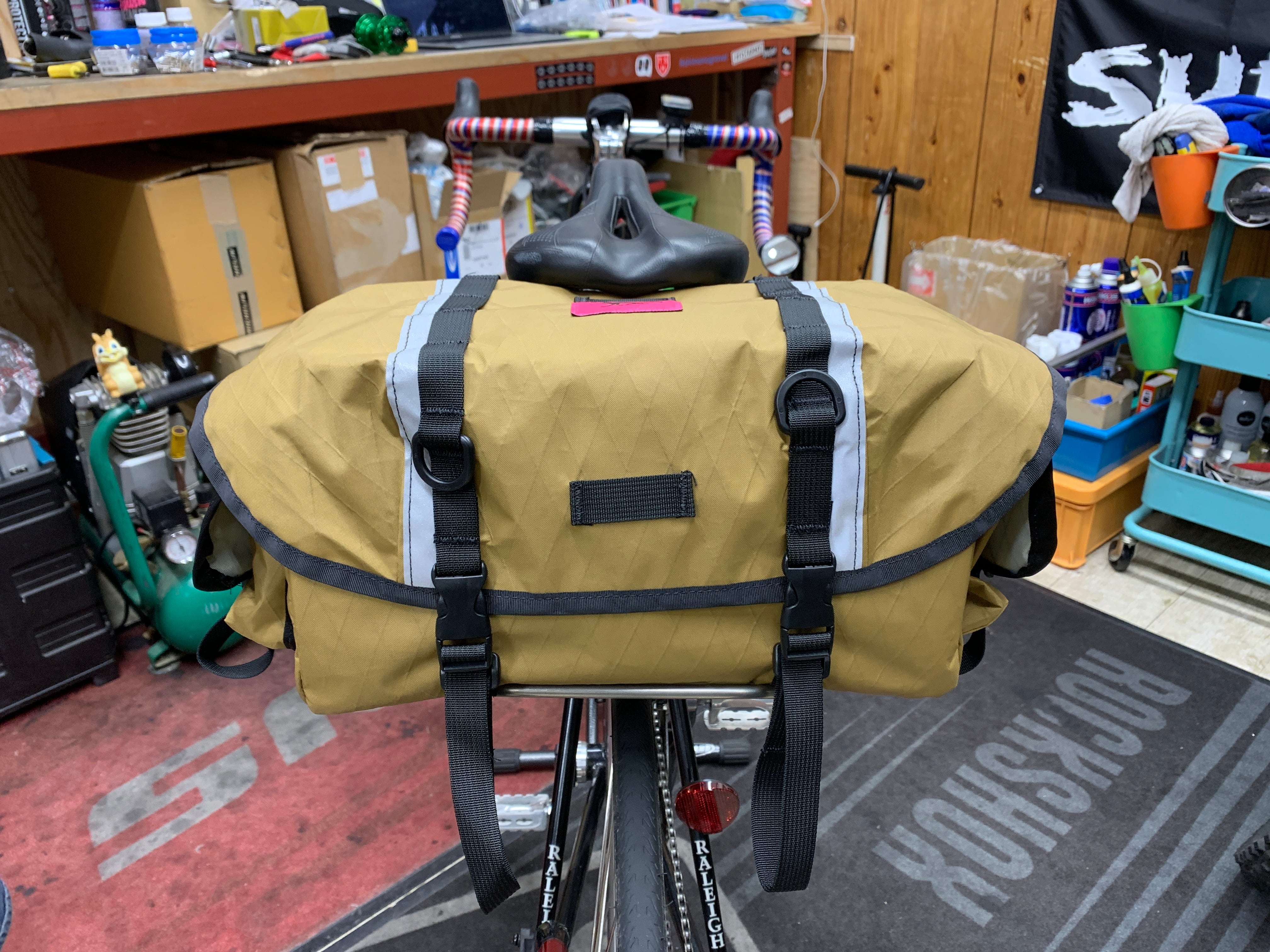 SWIFT INDUSTRIES* zeitgeist pack (x-pac/coyote) | Snatch Cycles