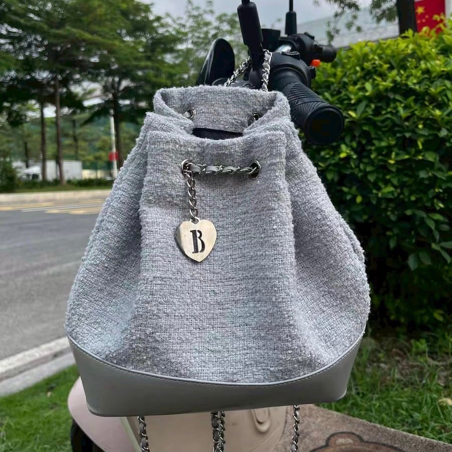 The Barnnet】Tweed Drawstring Chain Backpack | in the mist