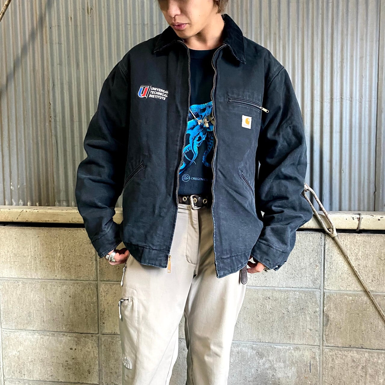 USA製 Carhartt カーハート デトロイトジャケット 企業ロゴ刺繍 メンズ