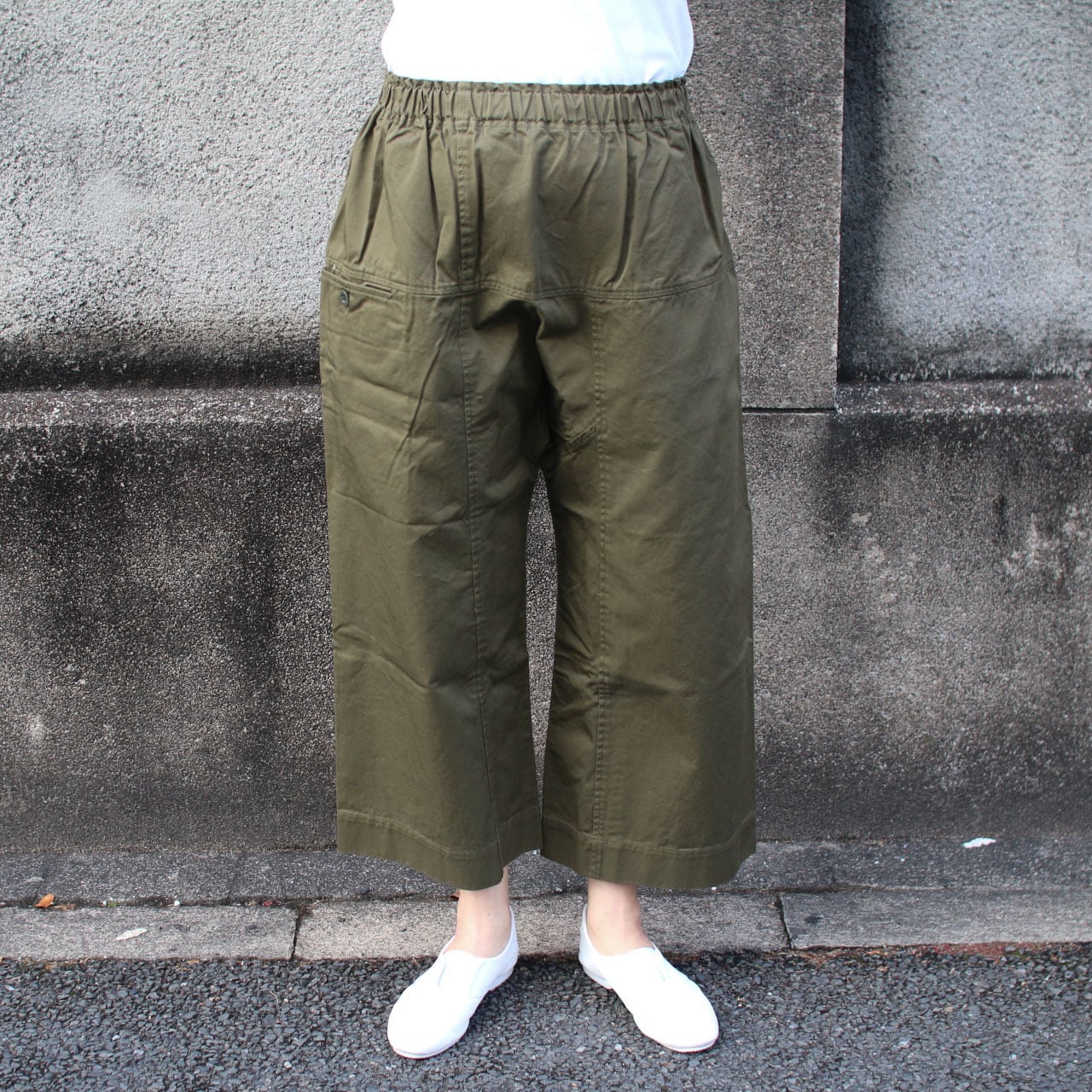 TRAVAIL MANUEL_コンパクトチノシャムパンツ | Fuzzy Clothed