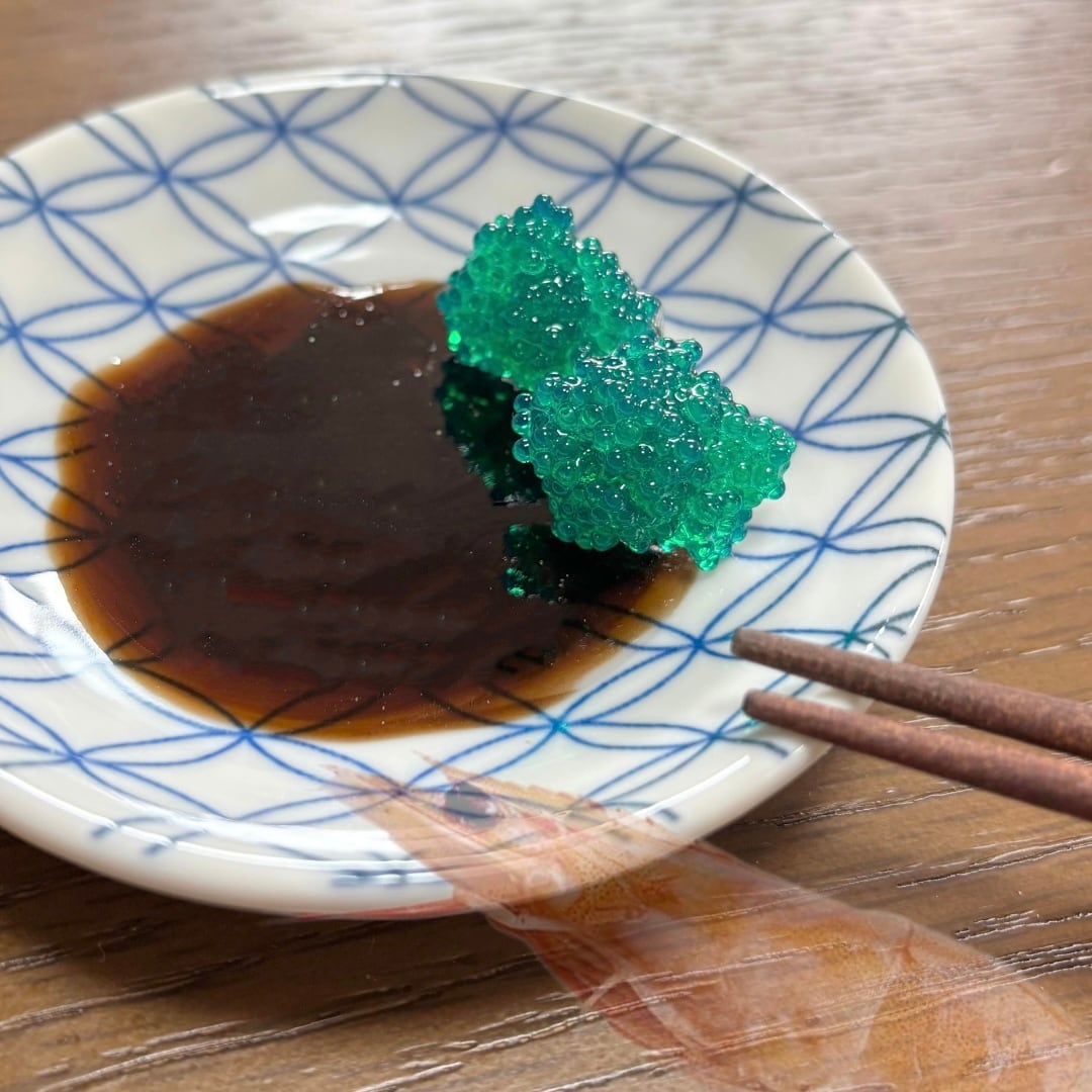 甘エビの卵ピアス | kanapei LAB.