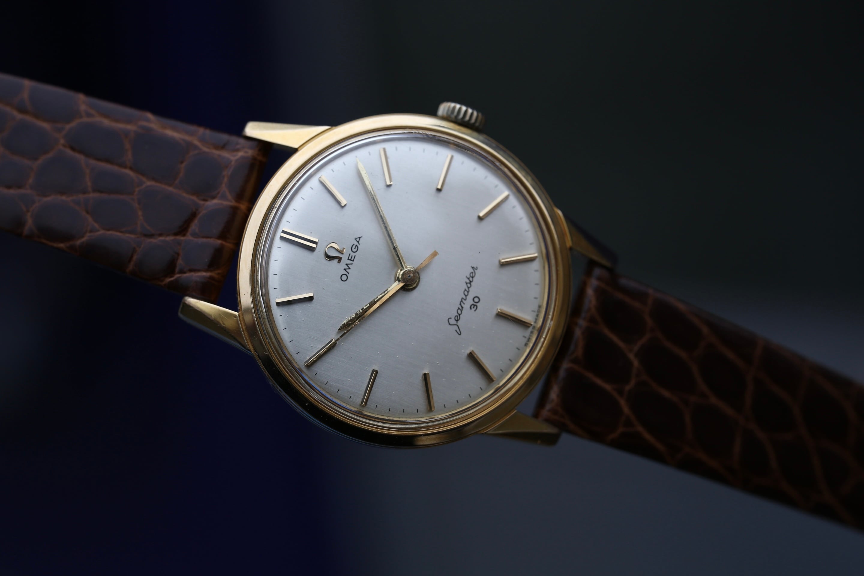 OMEGA】 1962年製 シーマスター30 ゴールド ヘアライン文字盤 手巻き