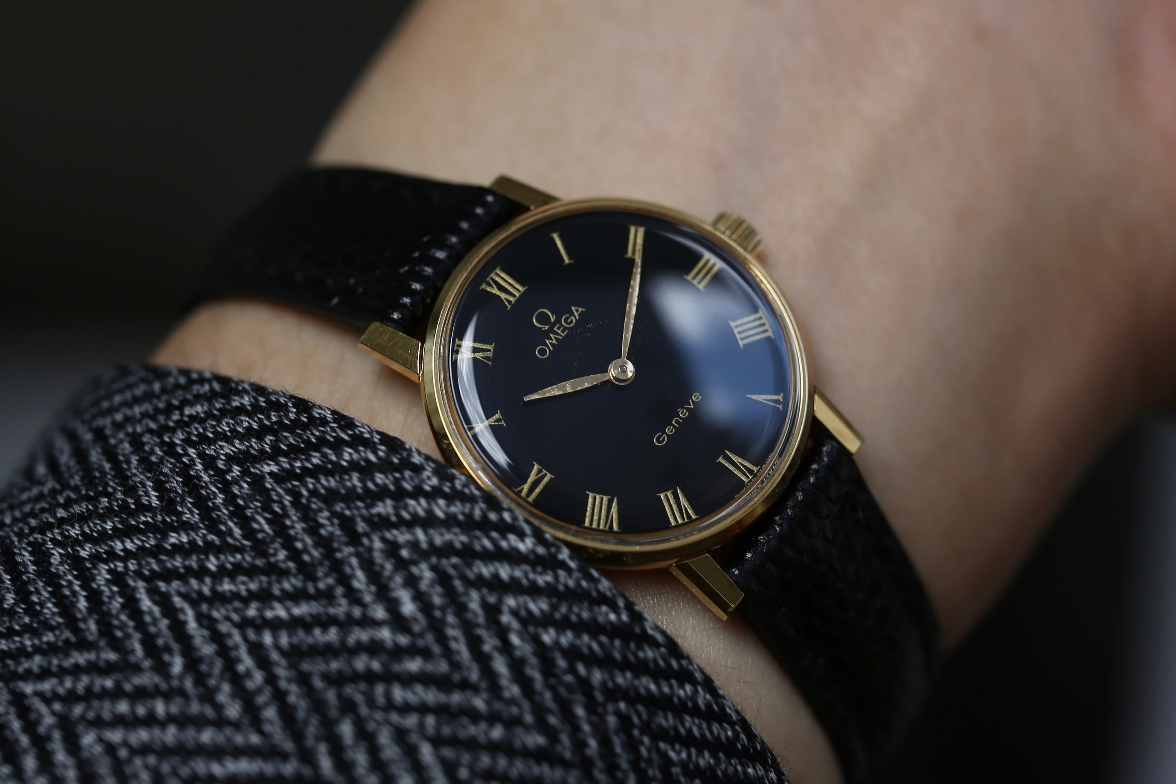 OMEGA】 1975年製 オメガ ジュネーブ レディース ブラックラッカー