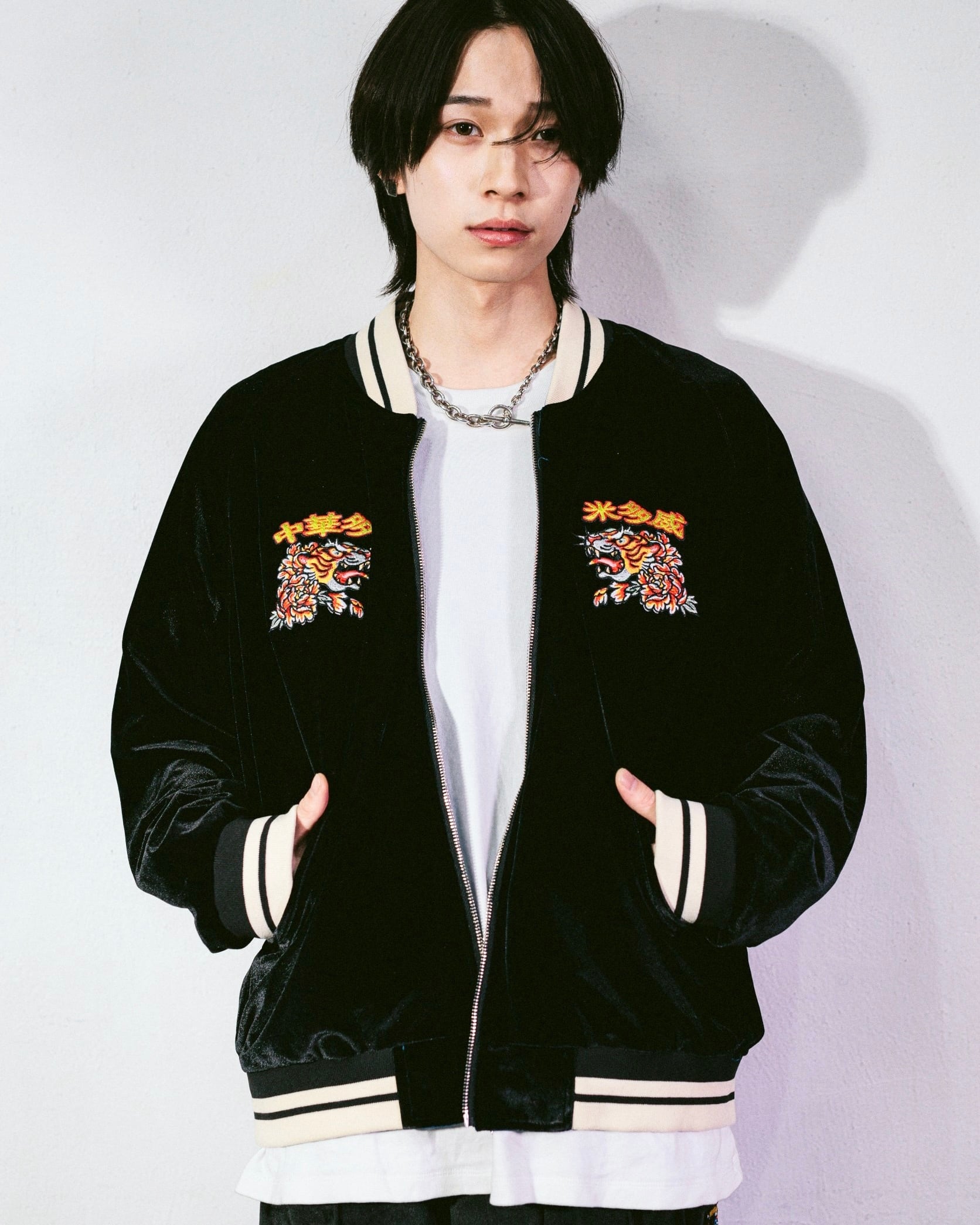 Tiger reversible スカジャン【BLUE/BLACK】 | チュウカタベタイ