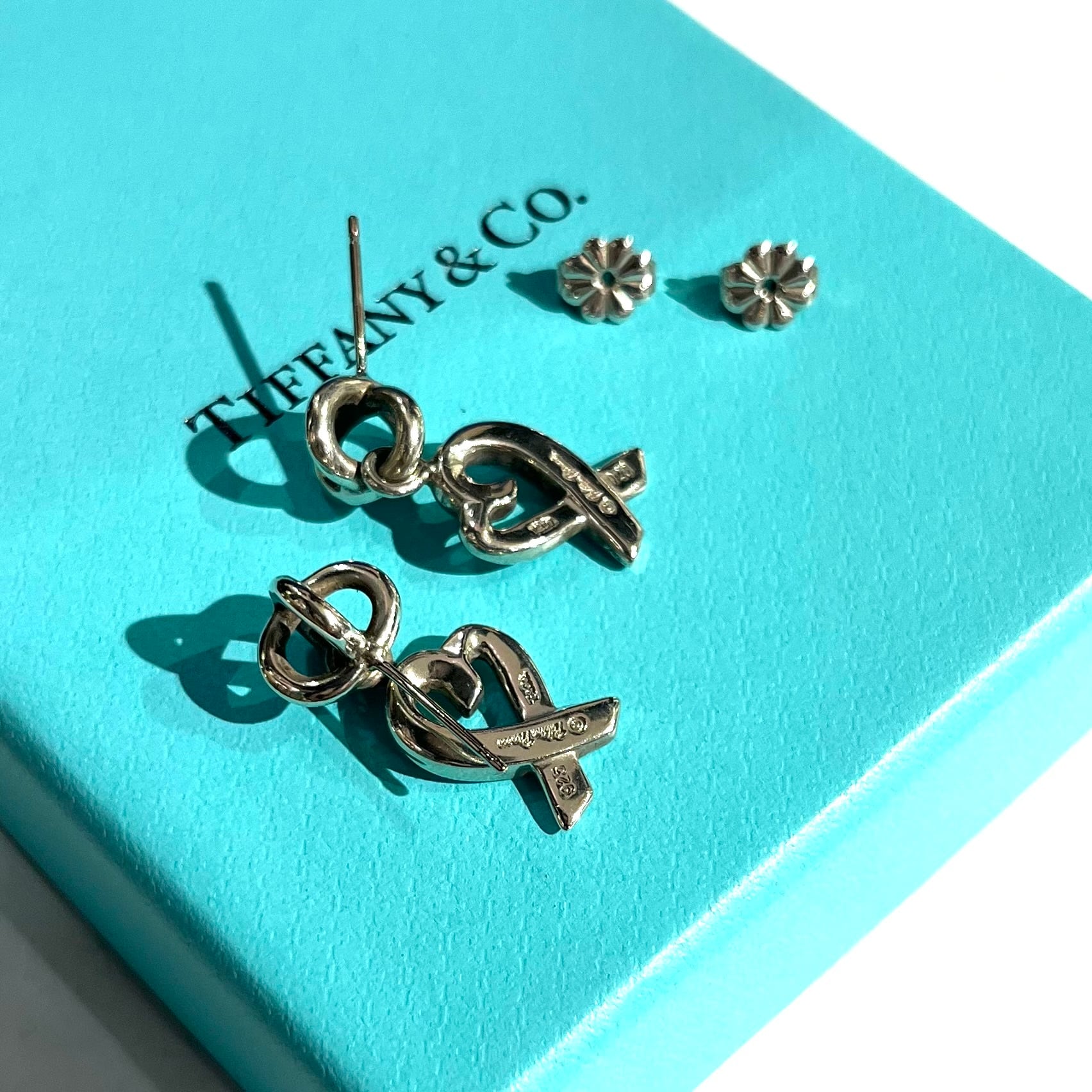 TIFFANY&CO.】1890 TIFFANY &CO スイングラビングハート ピアス