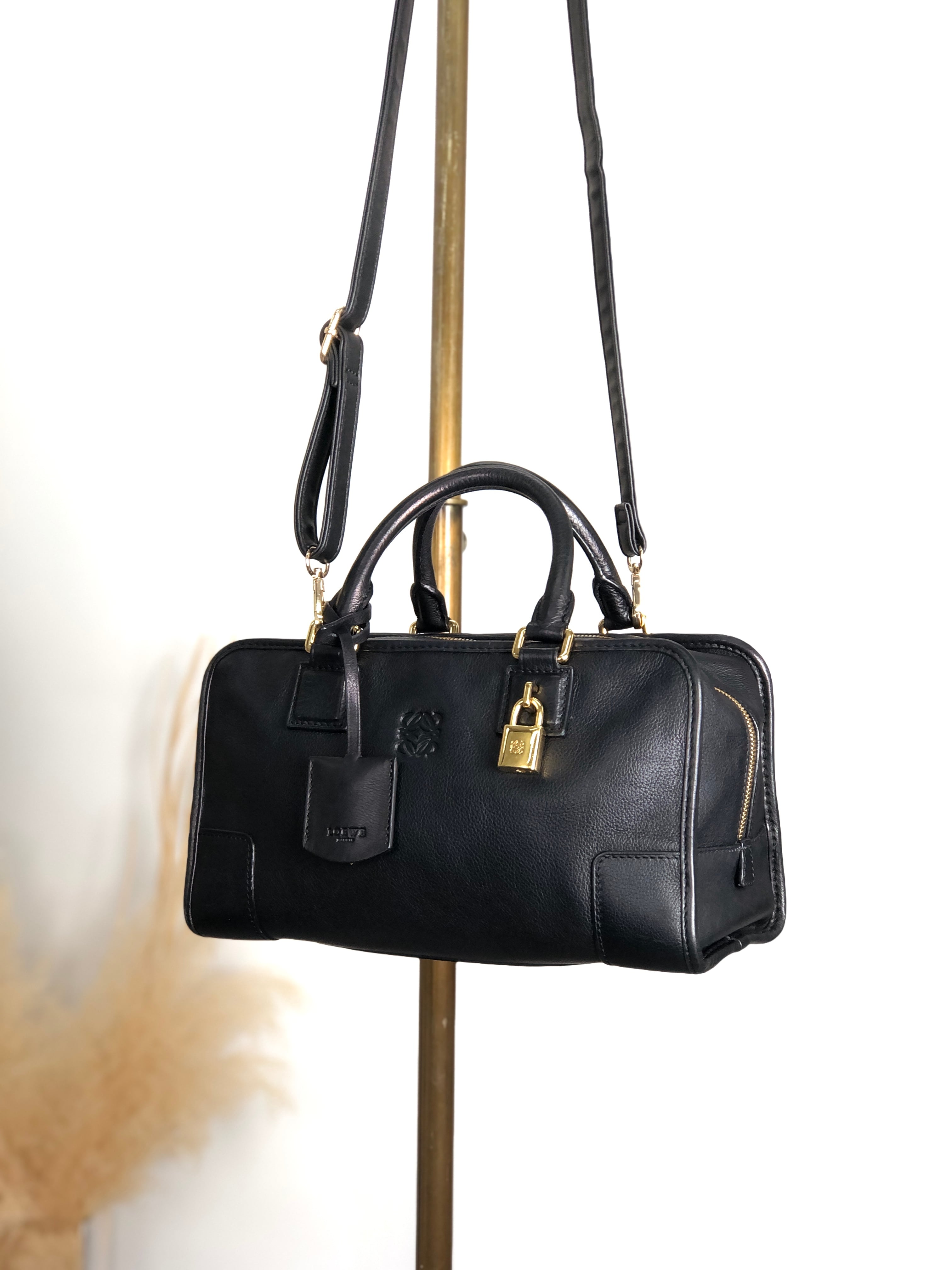 LOEWE ロエベ アマソナ28 ハンドバッグ ブラック アナグラム レザー