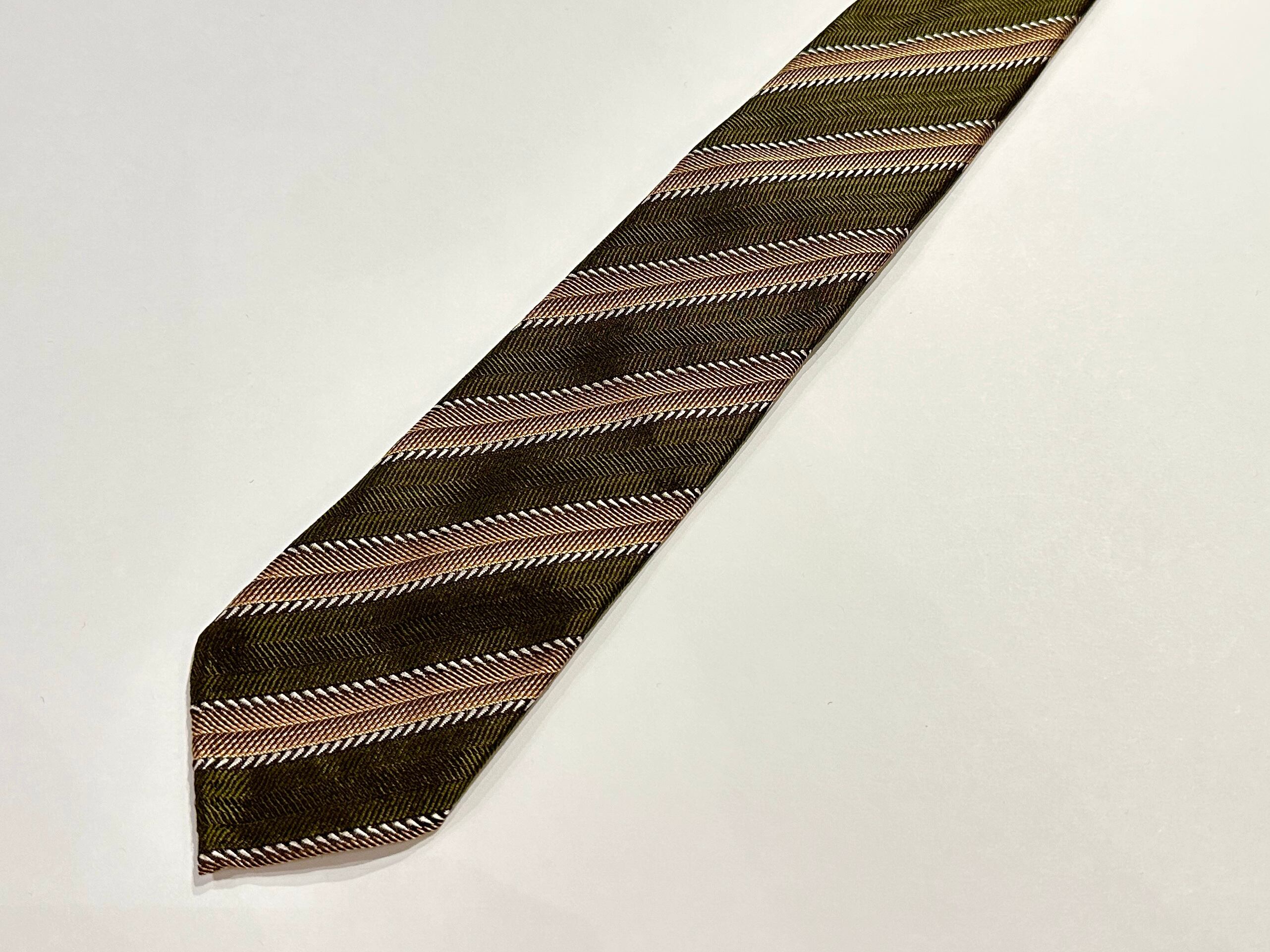 30%OFF Atto Vannucci (アットヴァンヌッチ) シルクストライプスフォデ