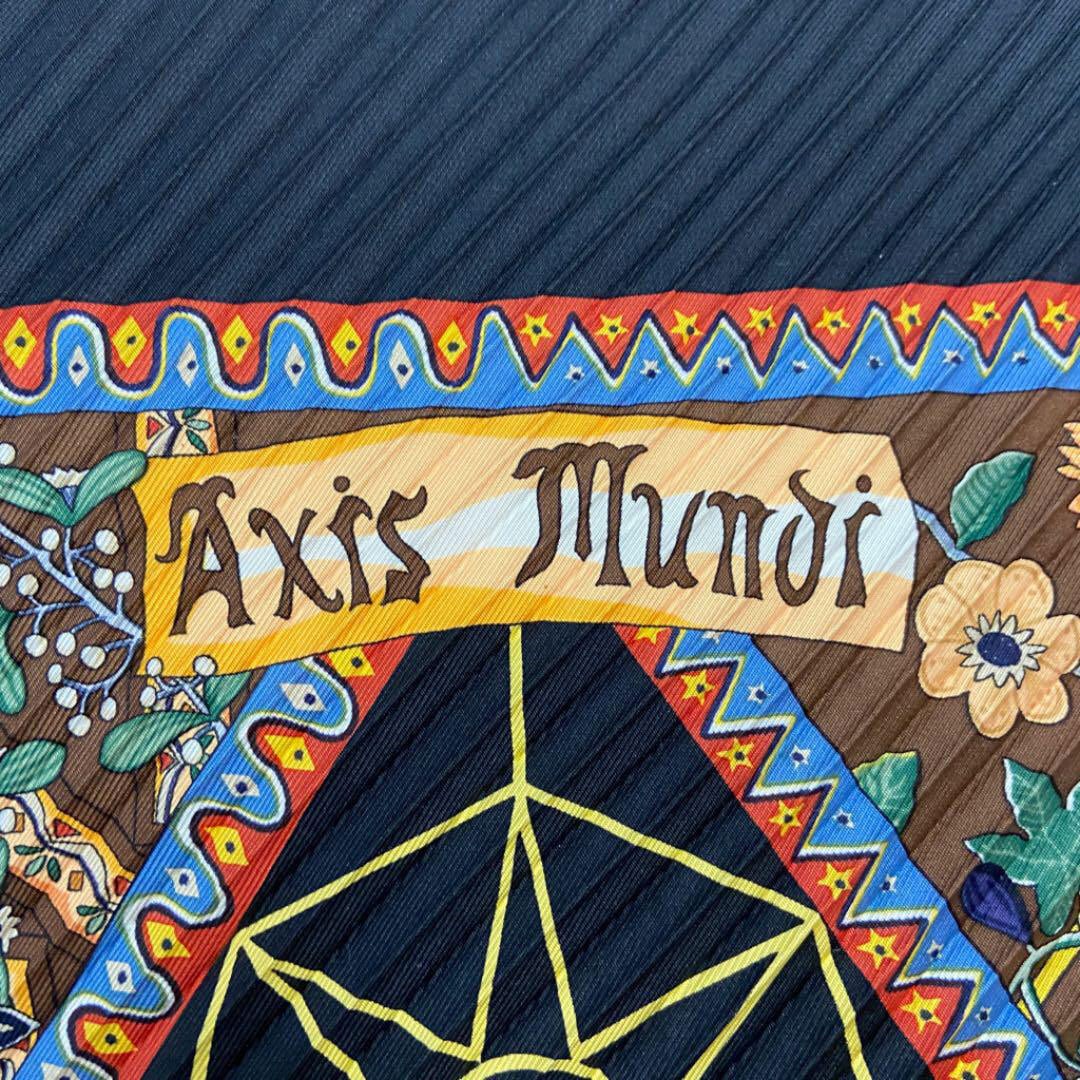 HERMES エルメス プリーツスカーフ 『AXIS MUNDI（世界の中心軸