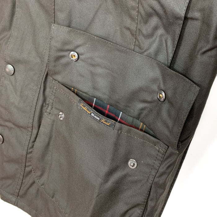BARBOUR / CLASSIC BEAUFORT WAX JACKET - Made in England 