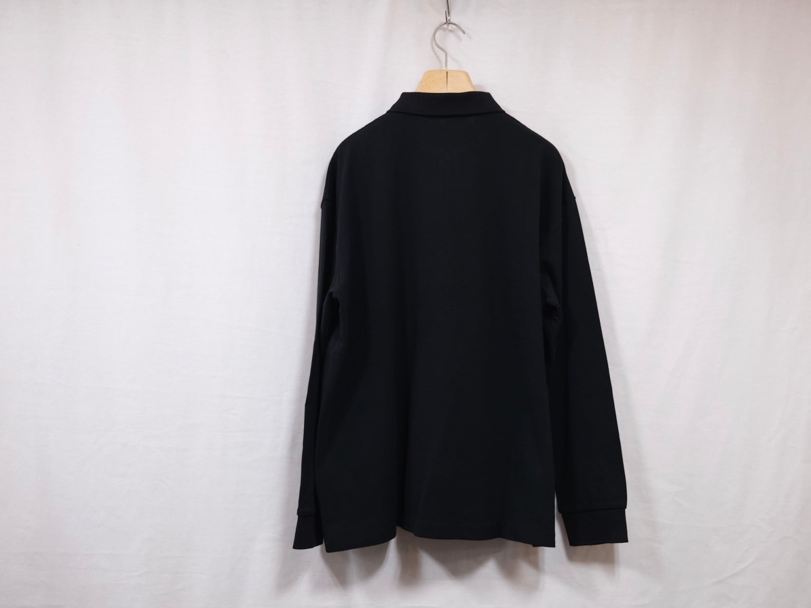 REVERBERATE”ZIP LONG SLEEVE POLO BLACK”” | Lapel online store