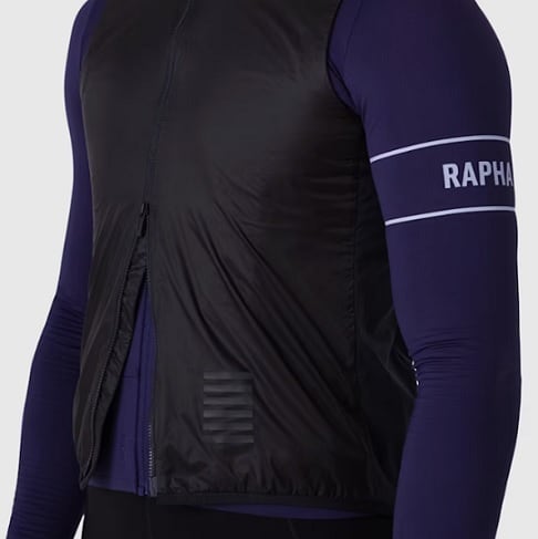 RAPHA メンズ プロチーム インサレーティッド ジレ | 走輪LABO BASE店
