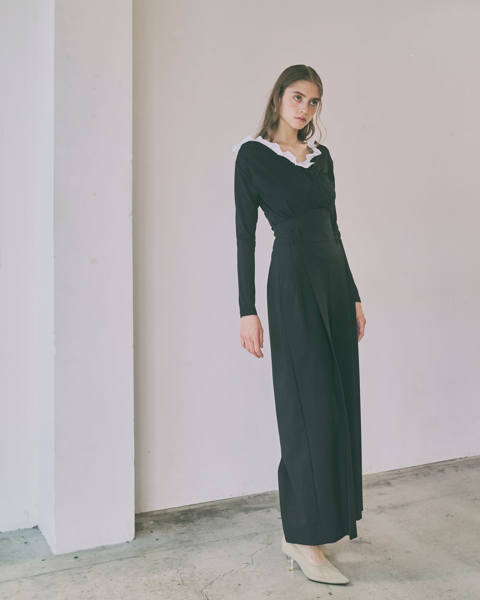 予約】duck pants / black 12/18 21:00 ～ 再販 (2月下旬発送予定) | HYEON