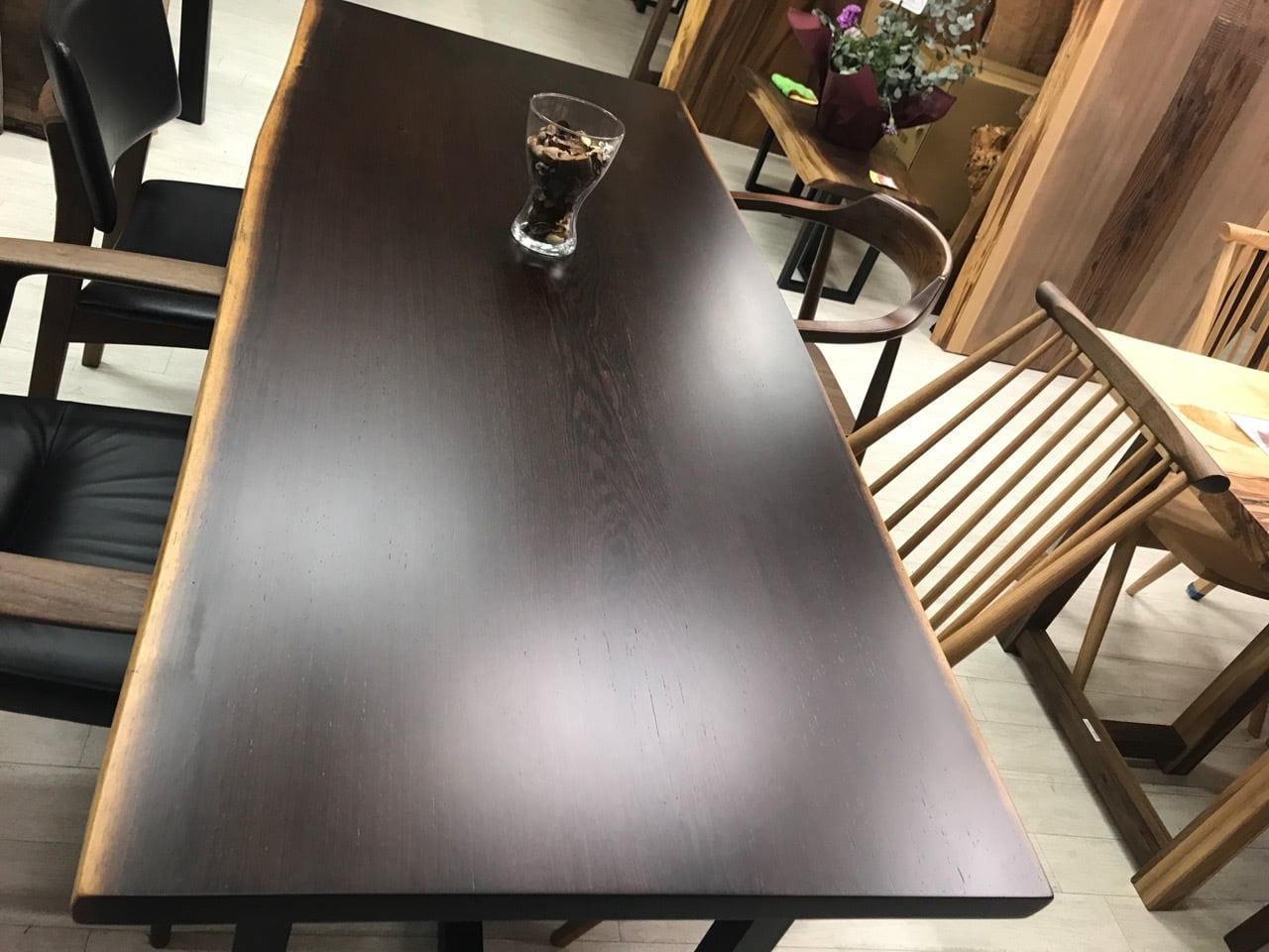 OUTLET】鉄刀木（タガヤサン）_1950×755-810×36_横浜元町店_テーブル天