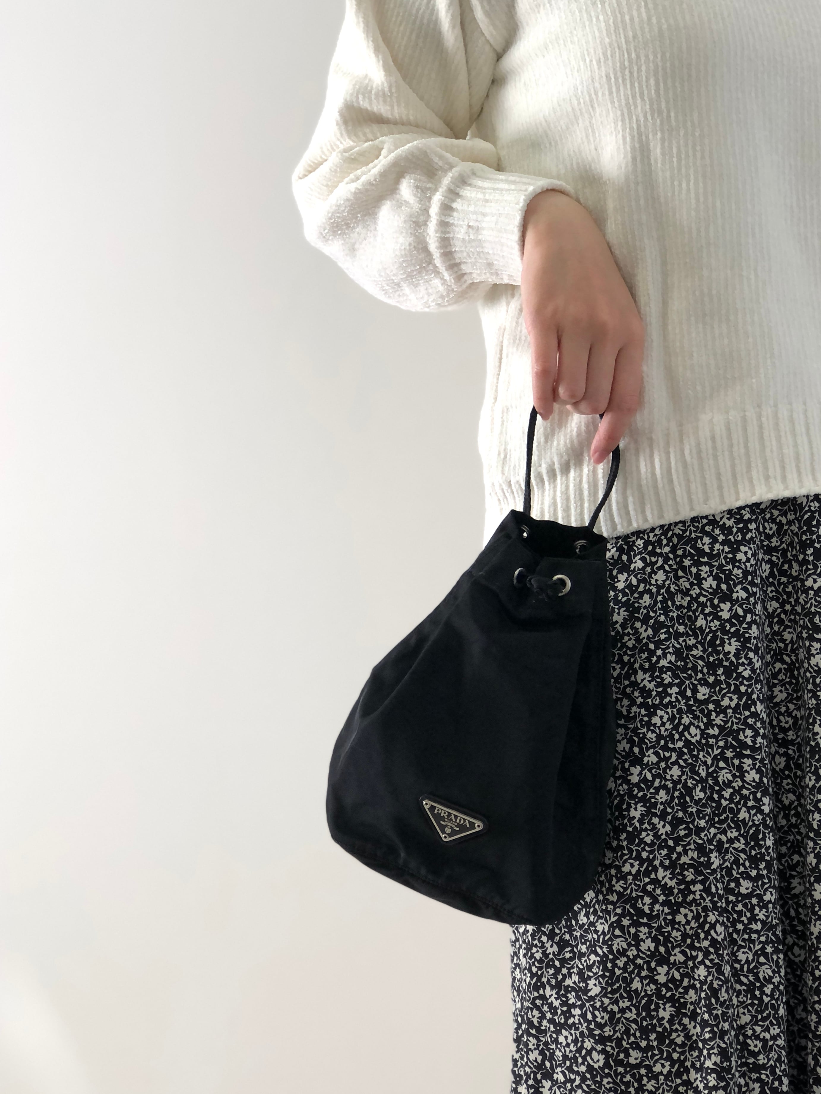 PRADA プラダ トライアングルロゴ ナイロン 巾着 ミニバッグ
