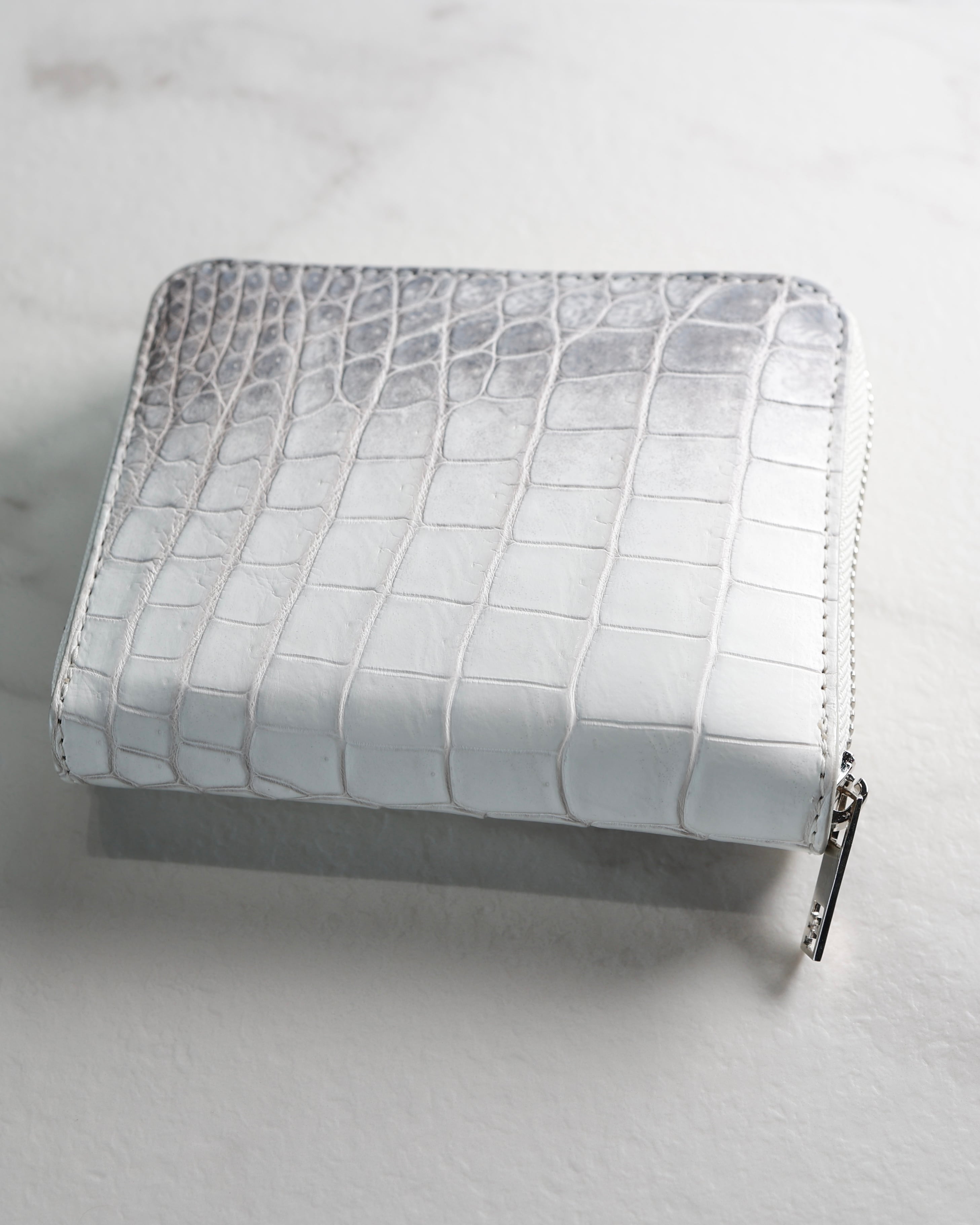 圧倒的高級感】Crocodile Porosus Middle Wallet【Himalaya