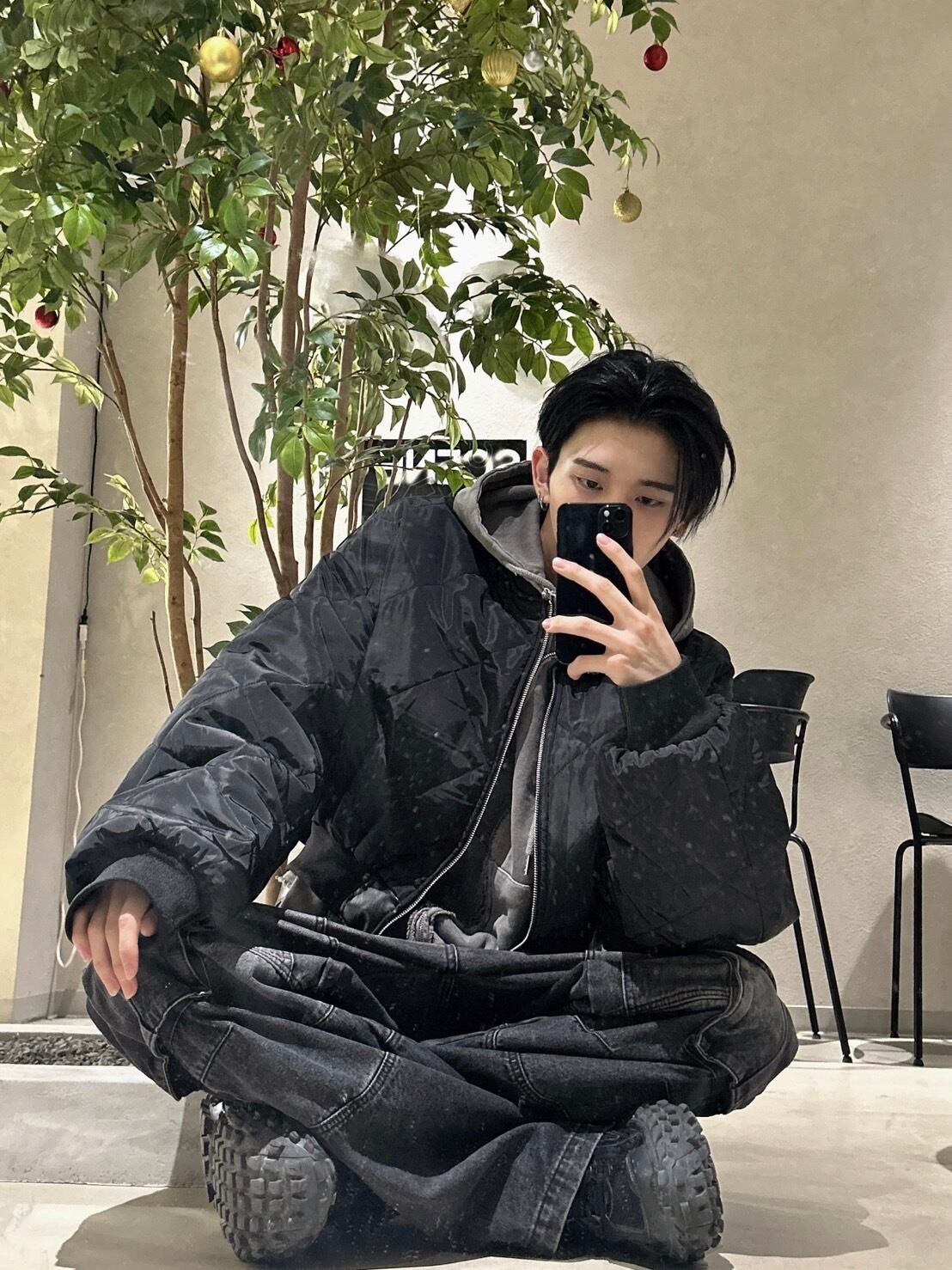 即納】RADIANT fakeleather 2way cropped blouson | 韓国ファッション