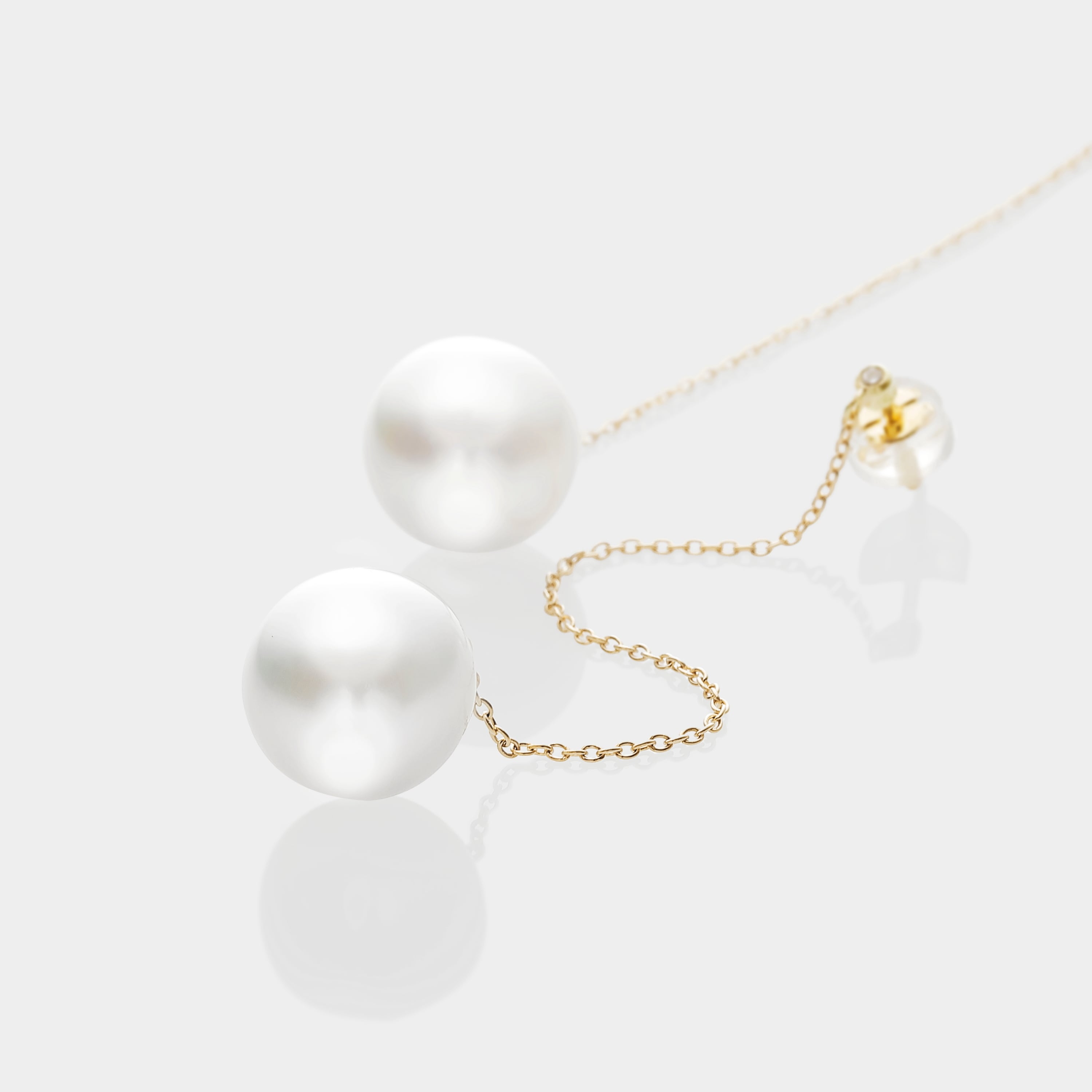 MAAYA WHITE ピアス | MAAYA