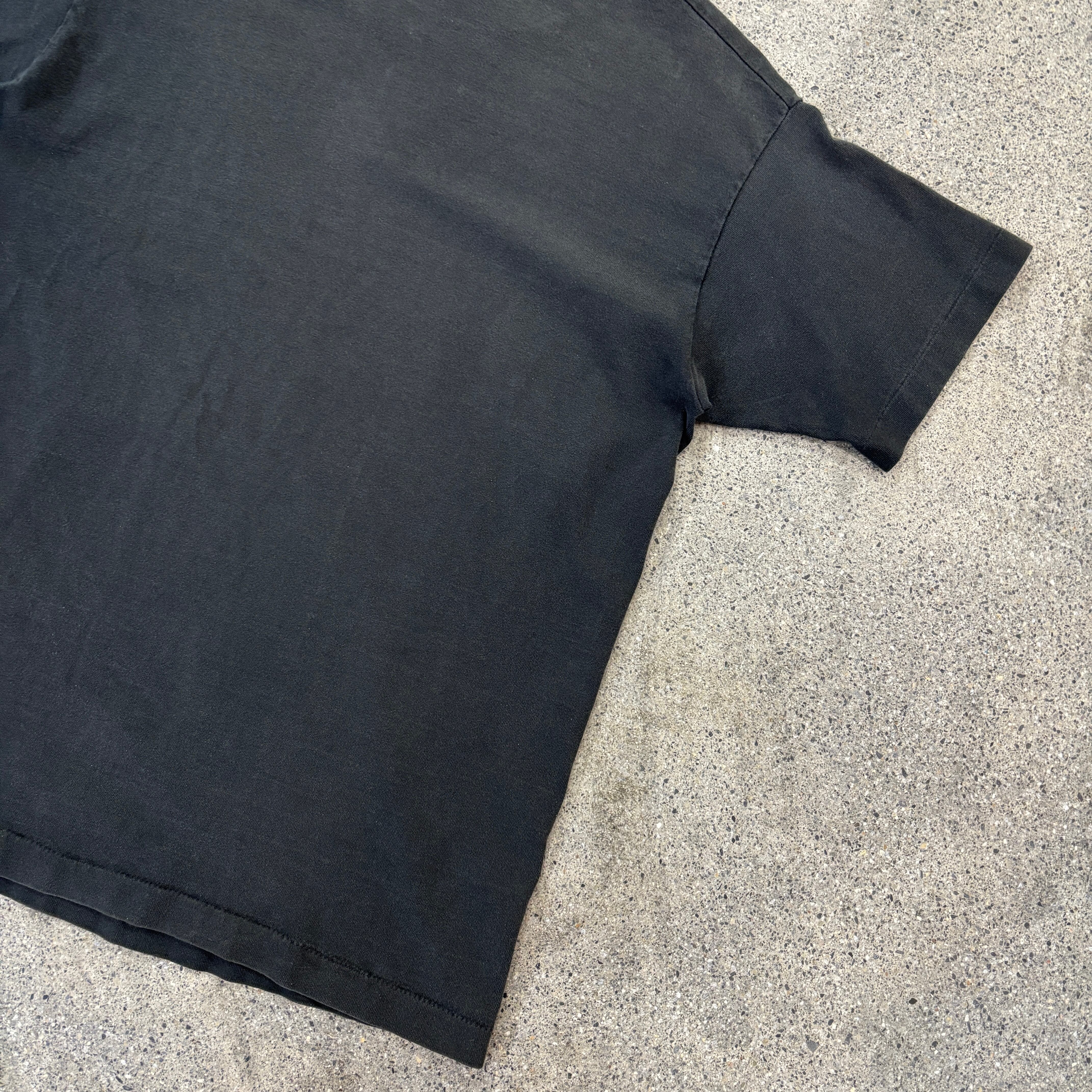 Fruit of the room】90s Jazz tee 