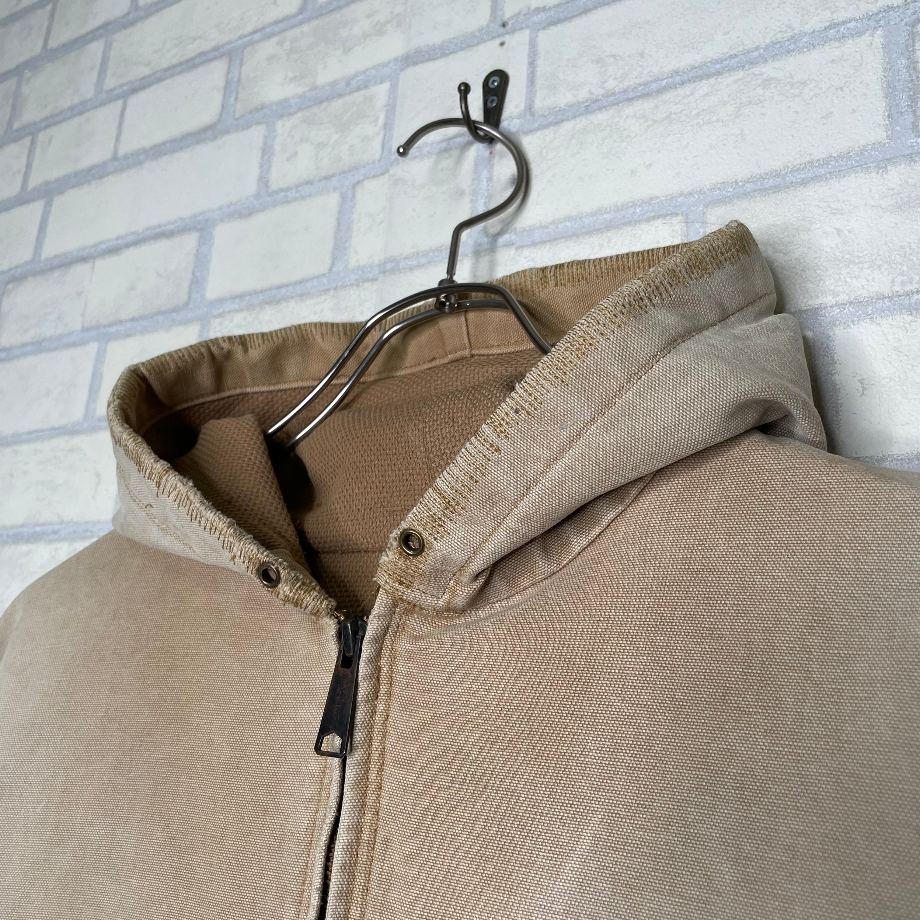 Carhartt アクティブジャケット XL ベージュ リメイク ワンポイント