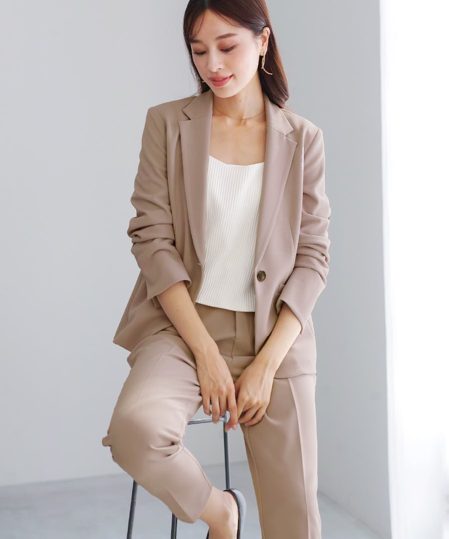 SALE 35％OFF】洗えて動けるワーママスーツ【手洗いできるハイ