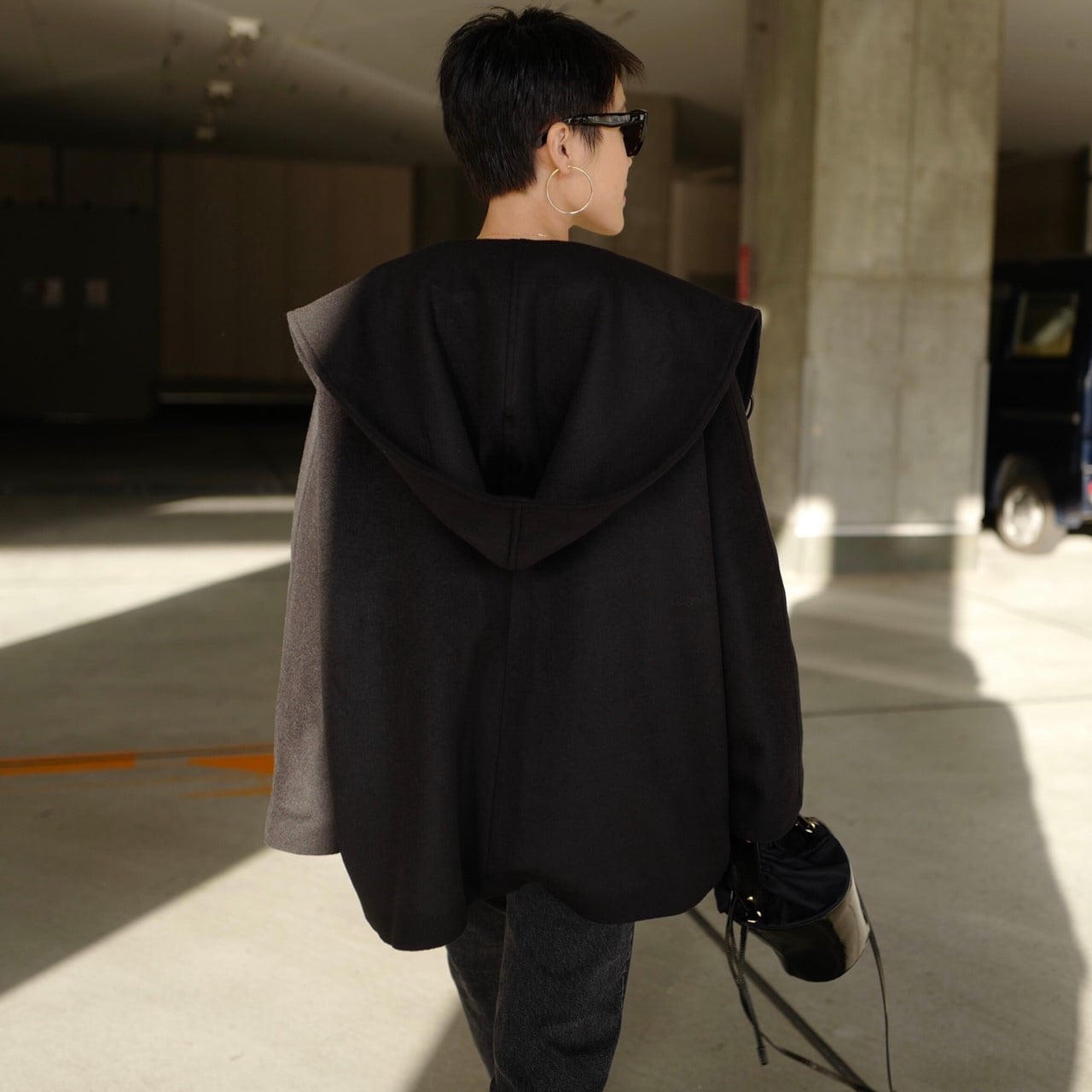 Short Opera Coat Black | gypsohila