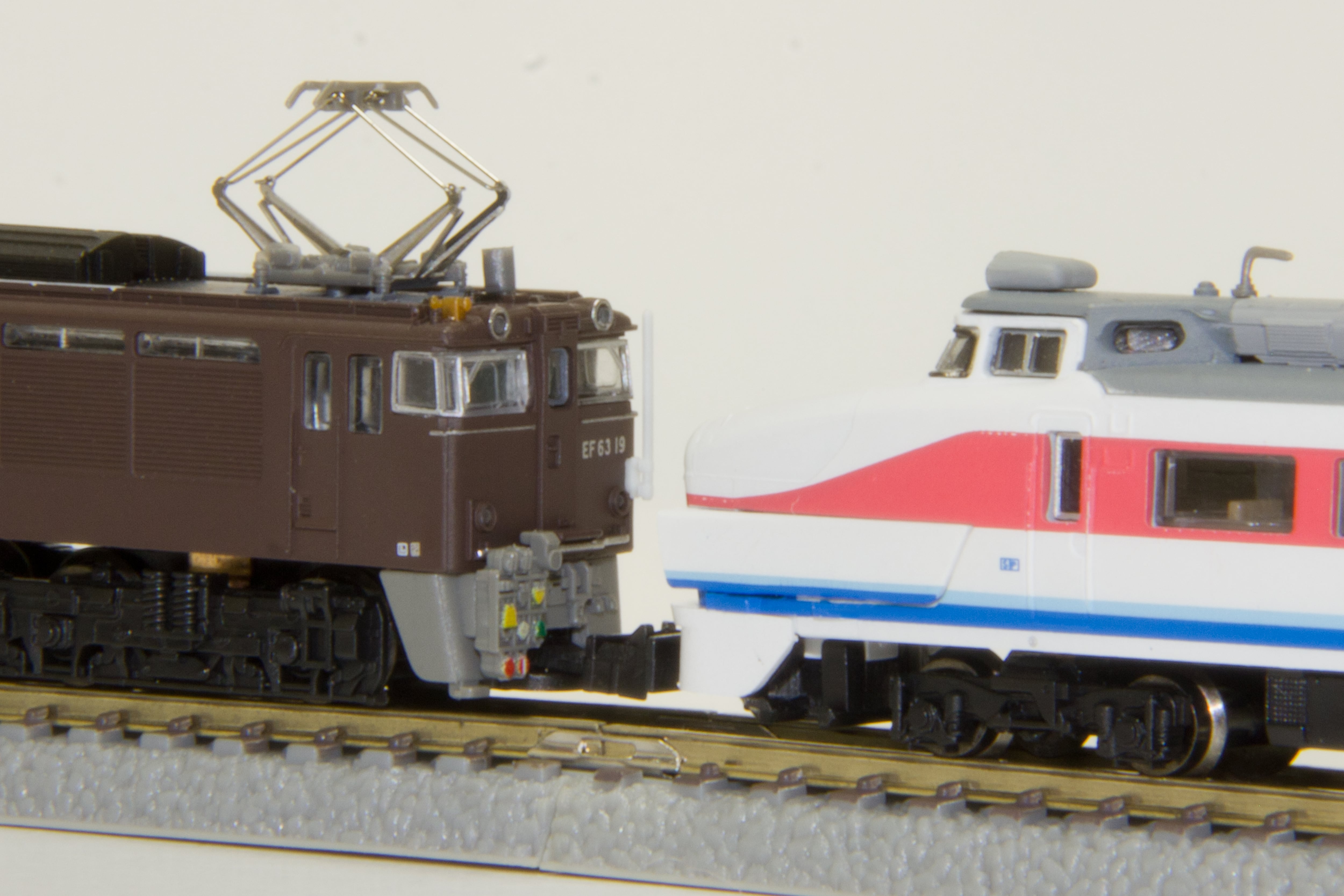 T038-2 EF63形電気機関車 2次形 茶 重連セット（EF63 Electric